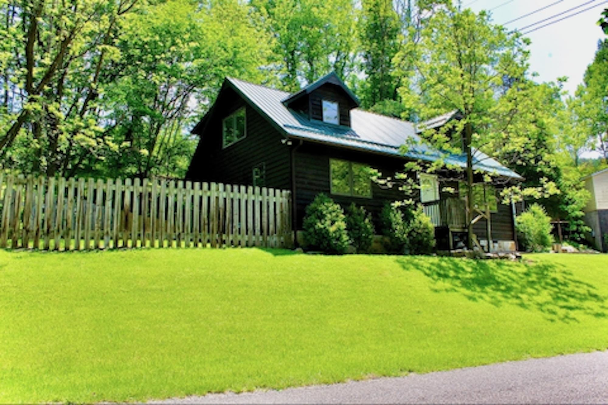 182 Rose Road Newport VA 24128