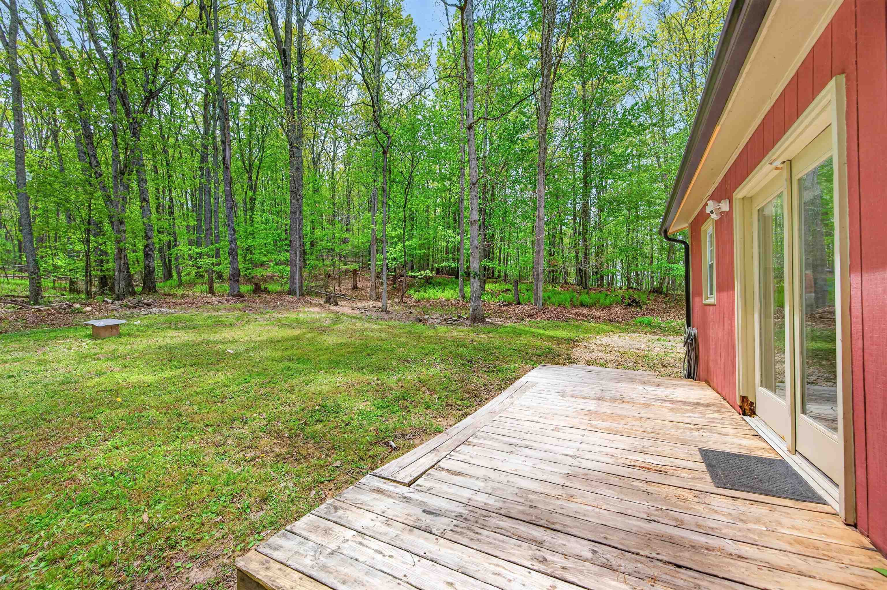 2531 Dry Road Speedwell VA 24374