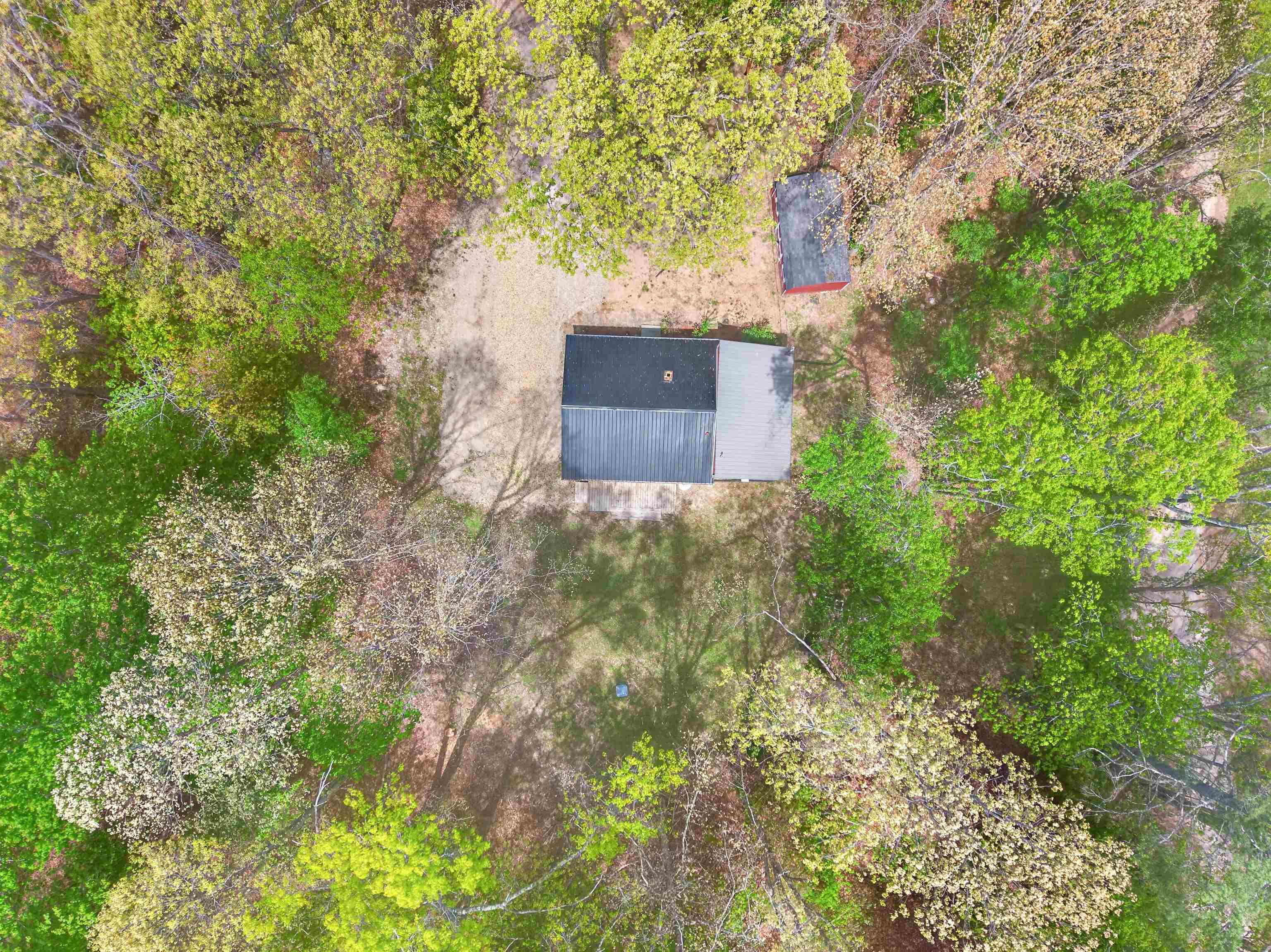 2531 Dry Road Speedwell VA 24374