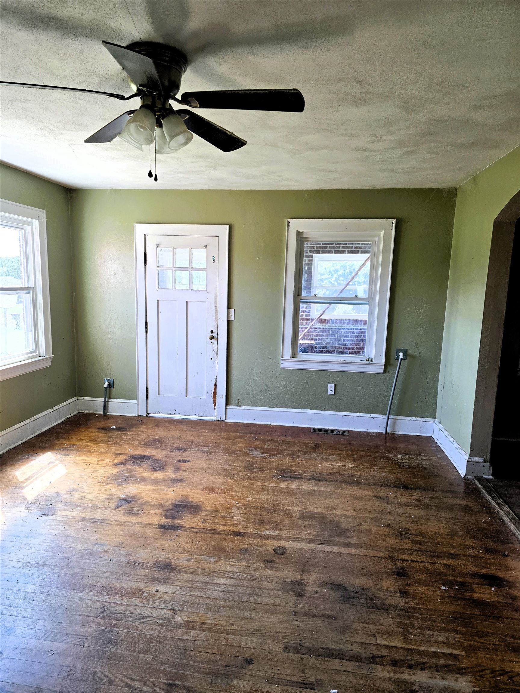 22 High Hill Road Hillsville VA 24343
