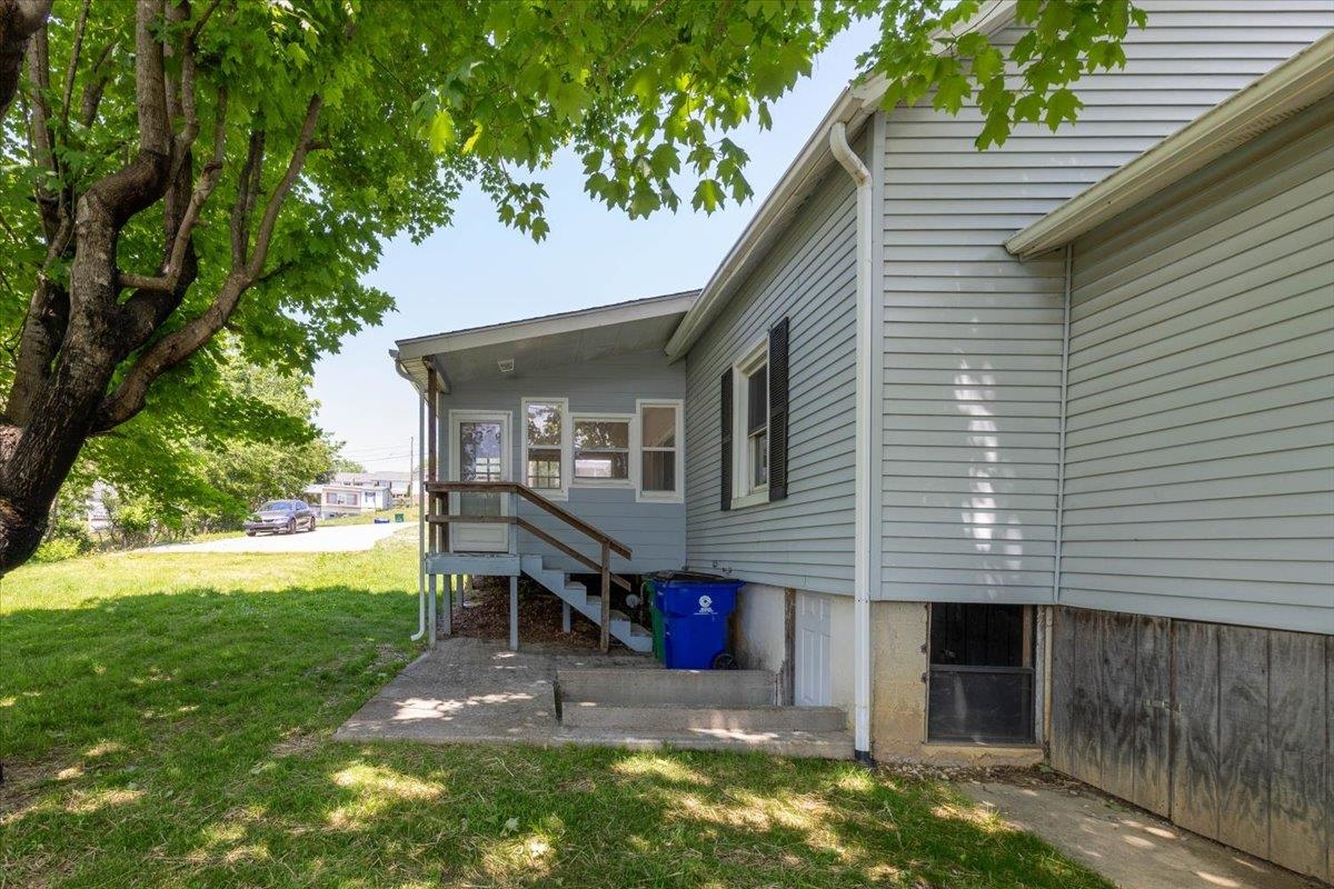 665 Liberty Street Christiansburg VA 24073
