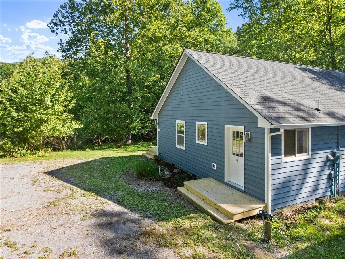56 Craig Woods Road New Castle VA 24127