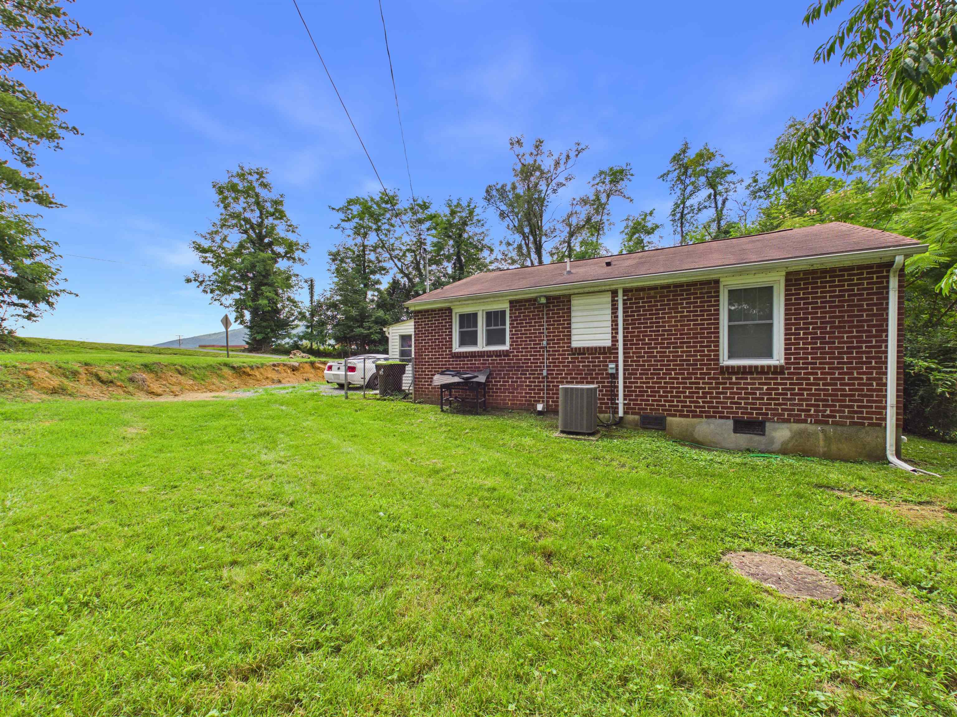 509 Peppers Ferry Road Pulaski VA 24301