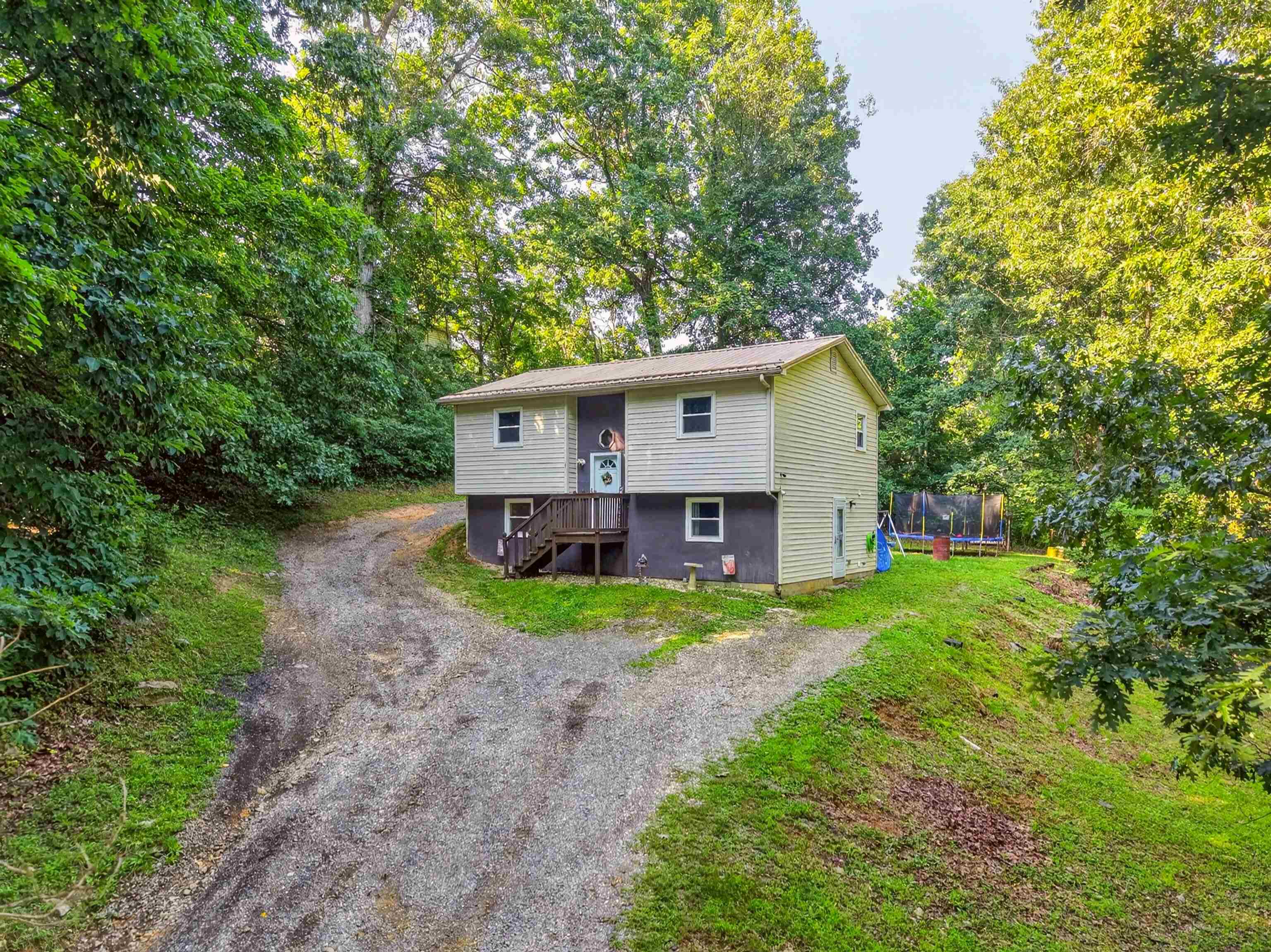 189 Pine Hollow Road Christiansburg VA 24073