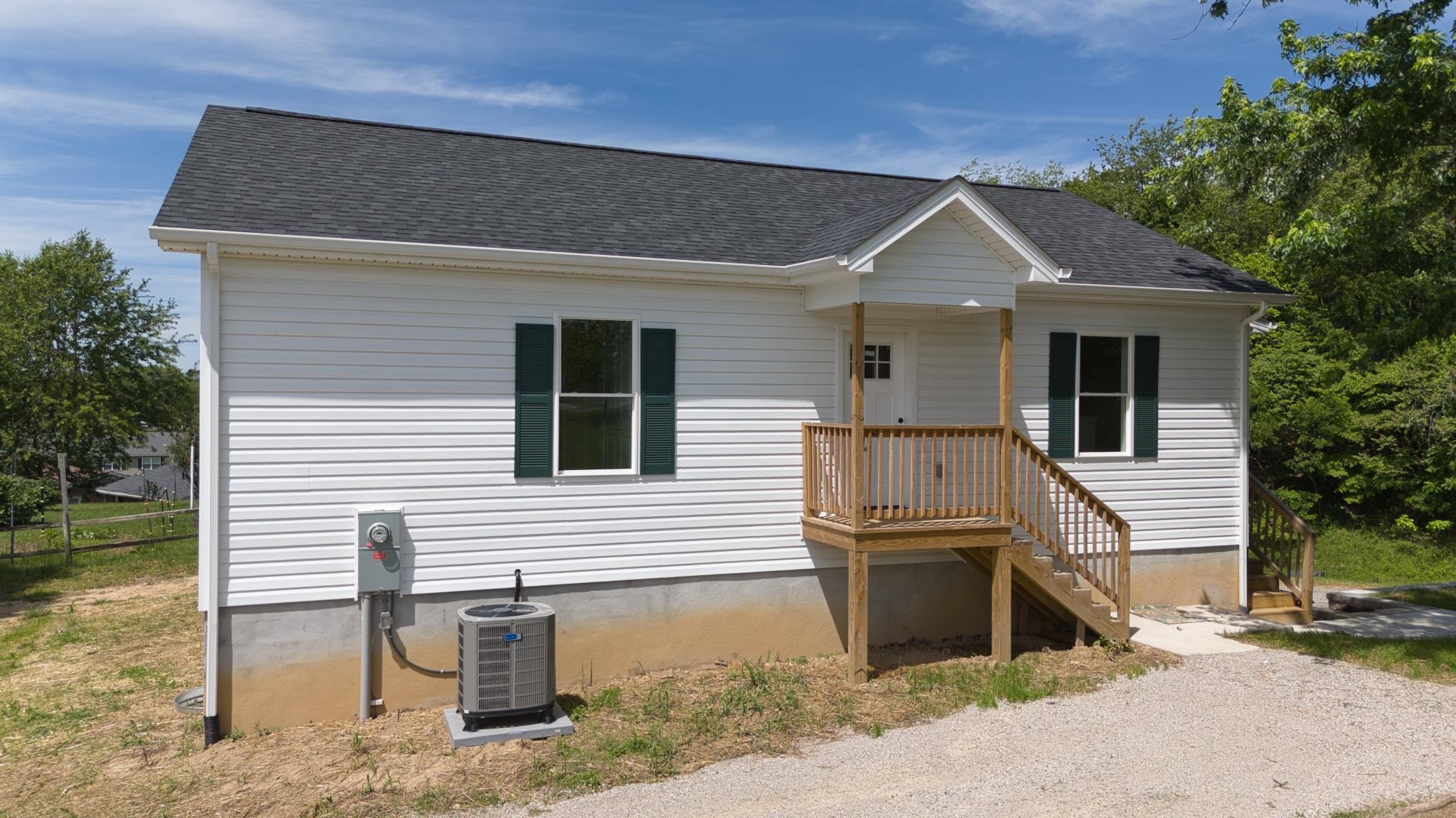 2309 Elmwood Street Radford VA 24141