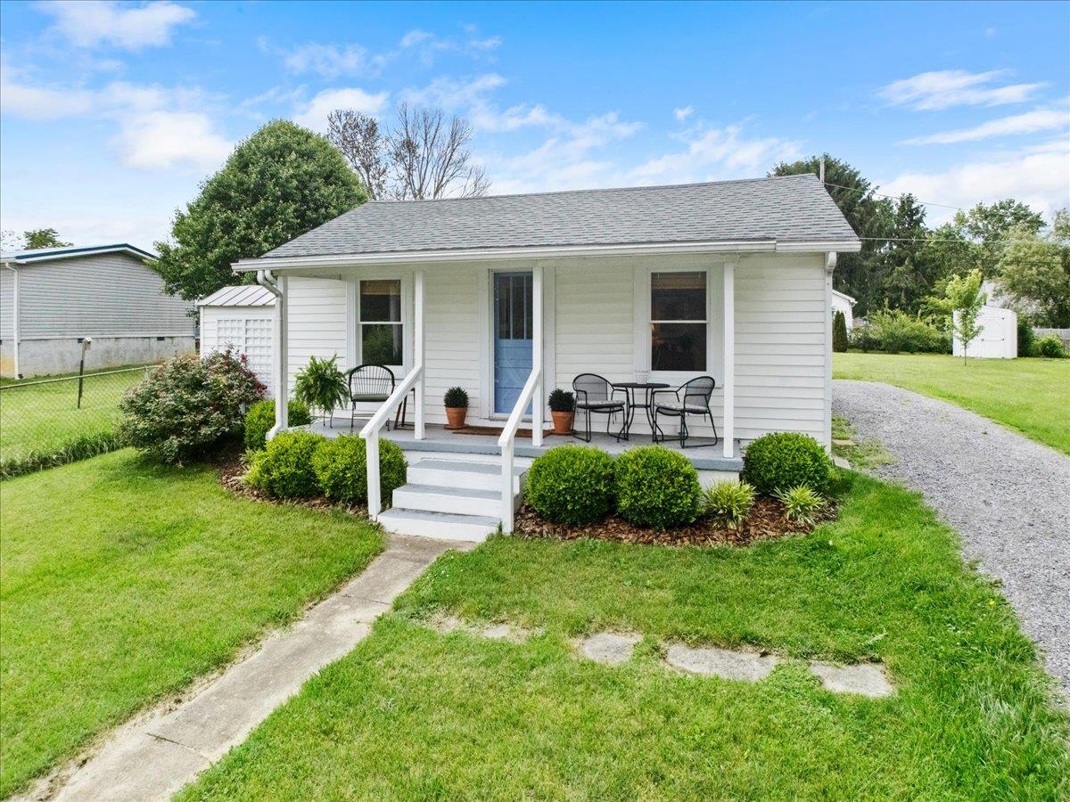 157 Jordan Street Dublin VA 24084