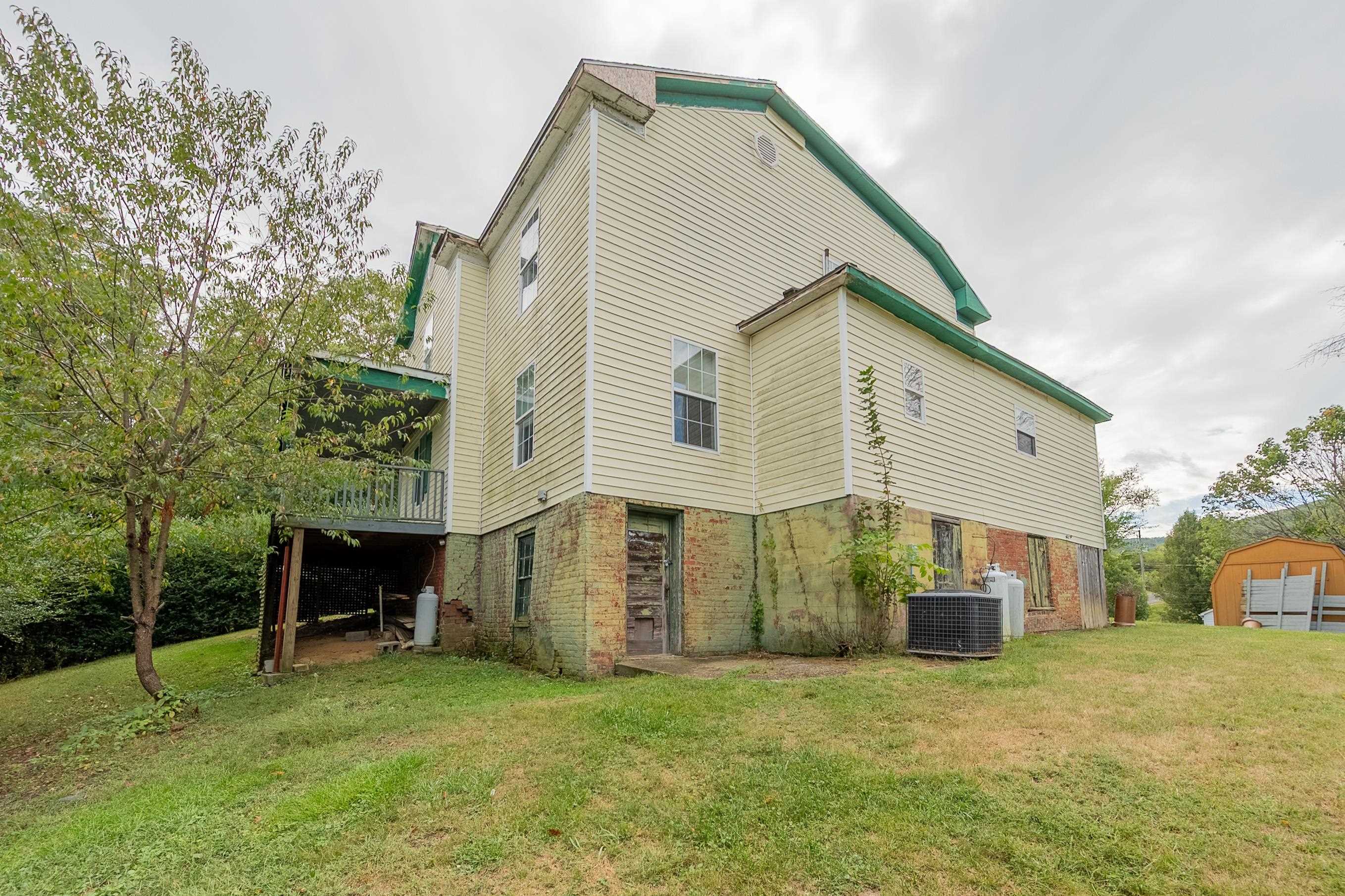 128 Lexington Avenue Pulaski VA 24301