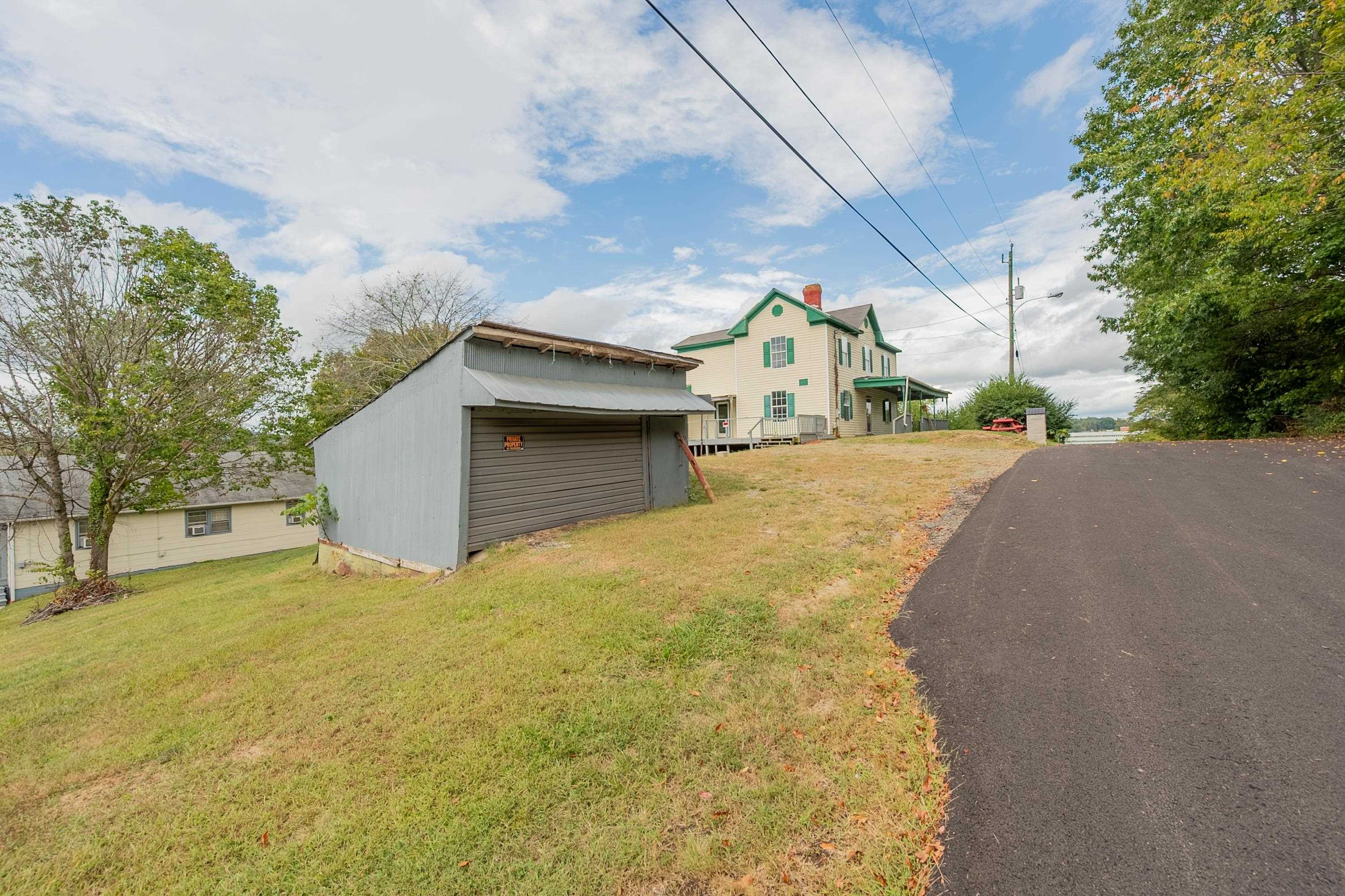 128 Lexington Avenue Pulaski VA 24301