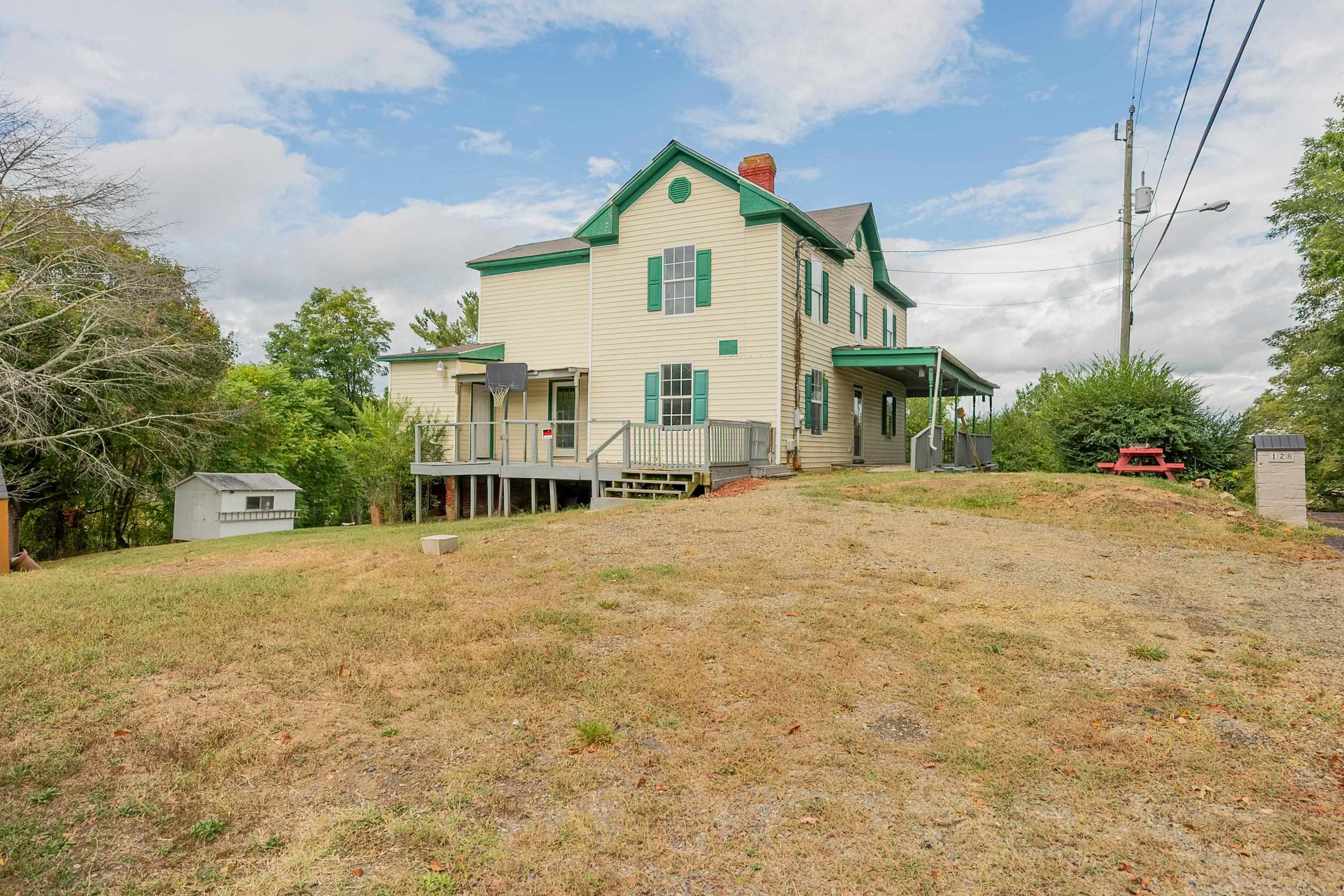 128 Lexington Avenue Pulaski VA 24301