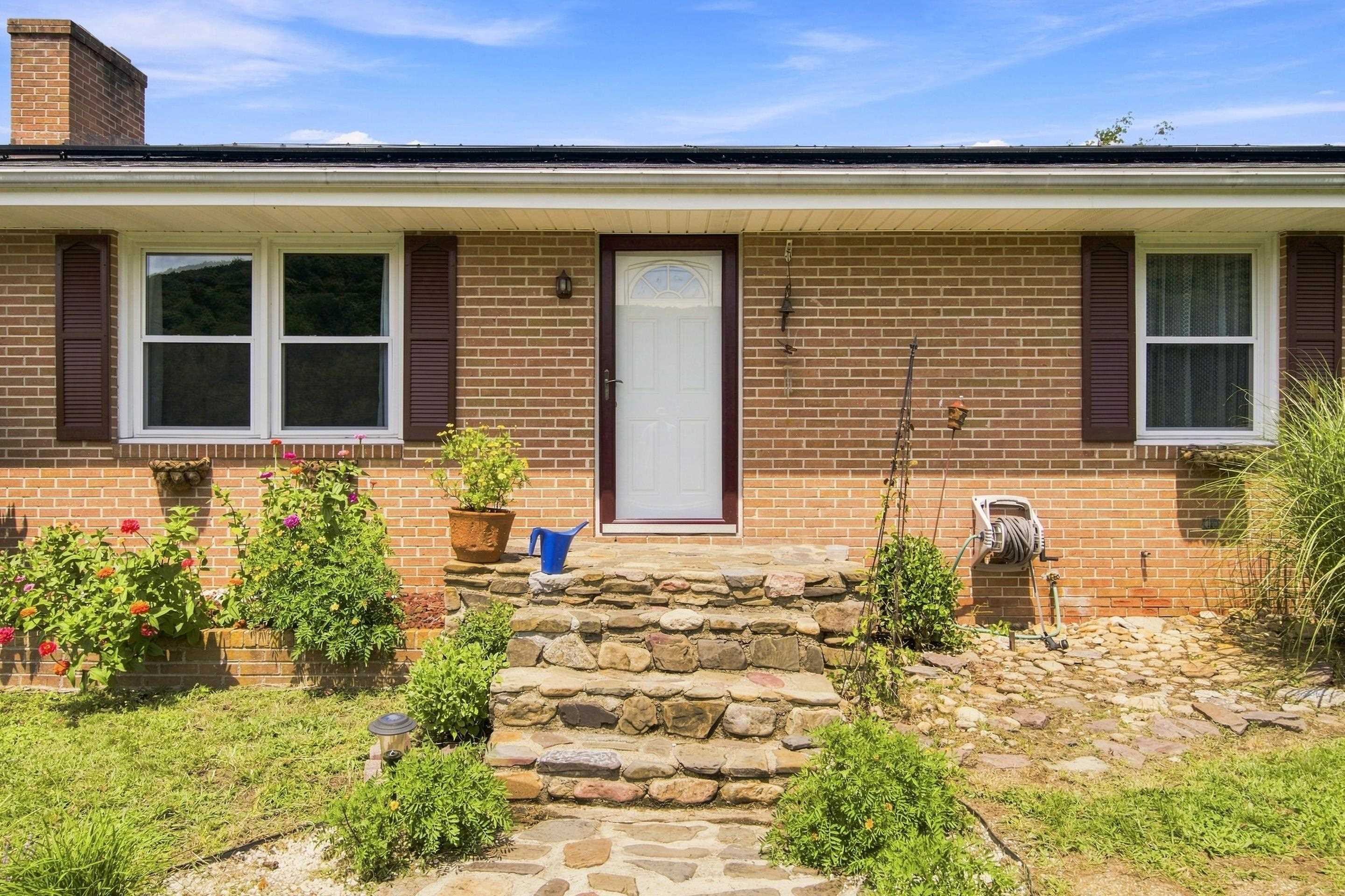 6219 Joyce Lane Salem VA 24153