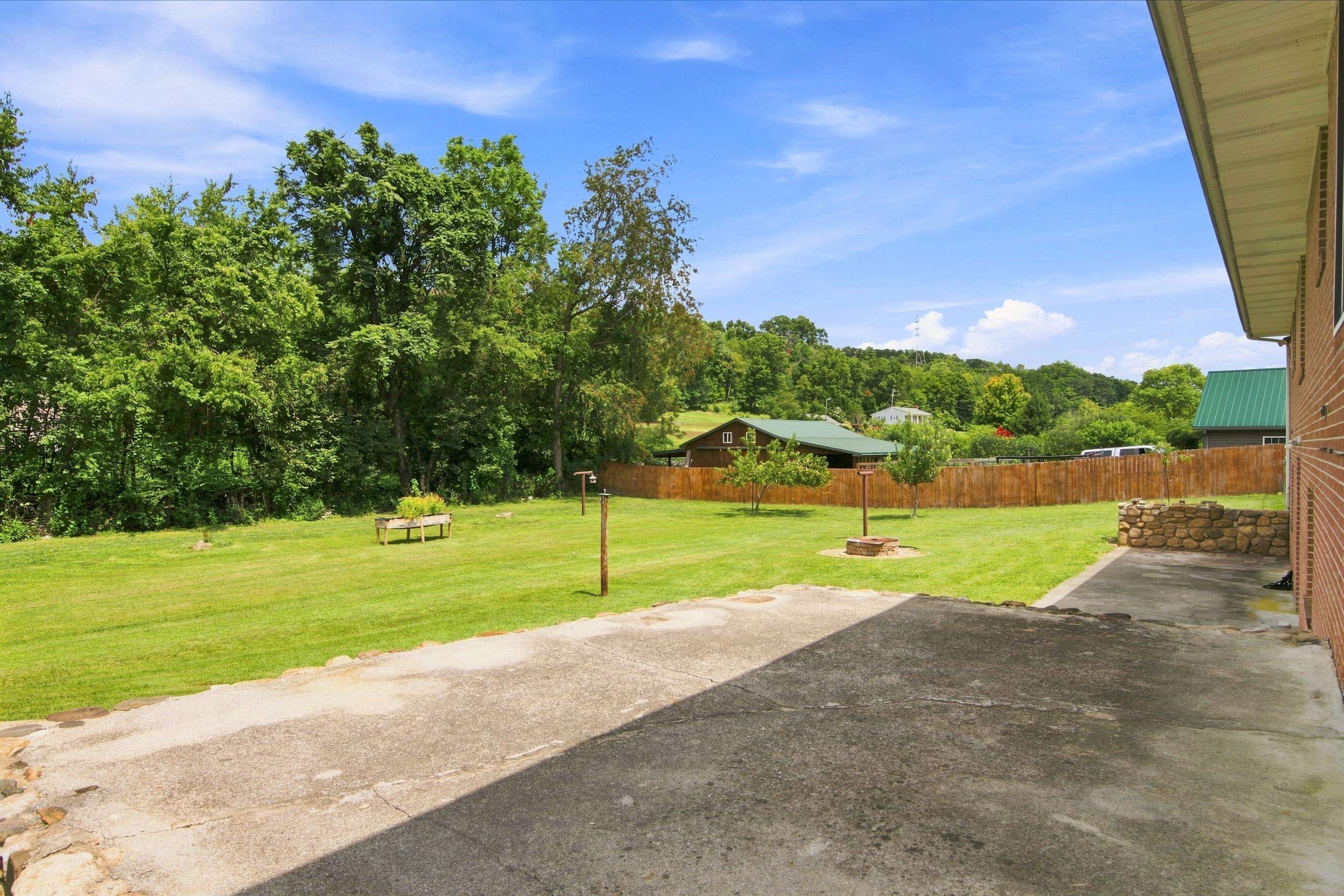 6219 Joyce Lane Salem VA 24153