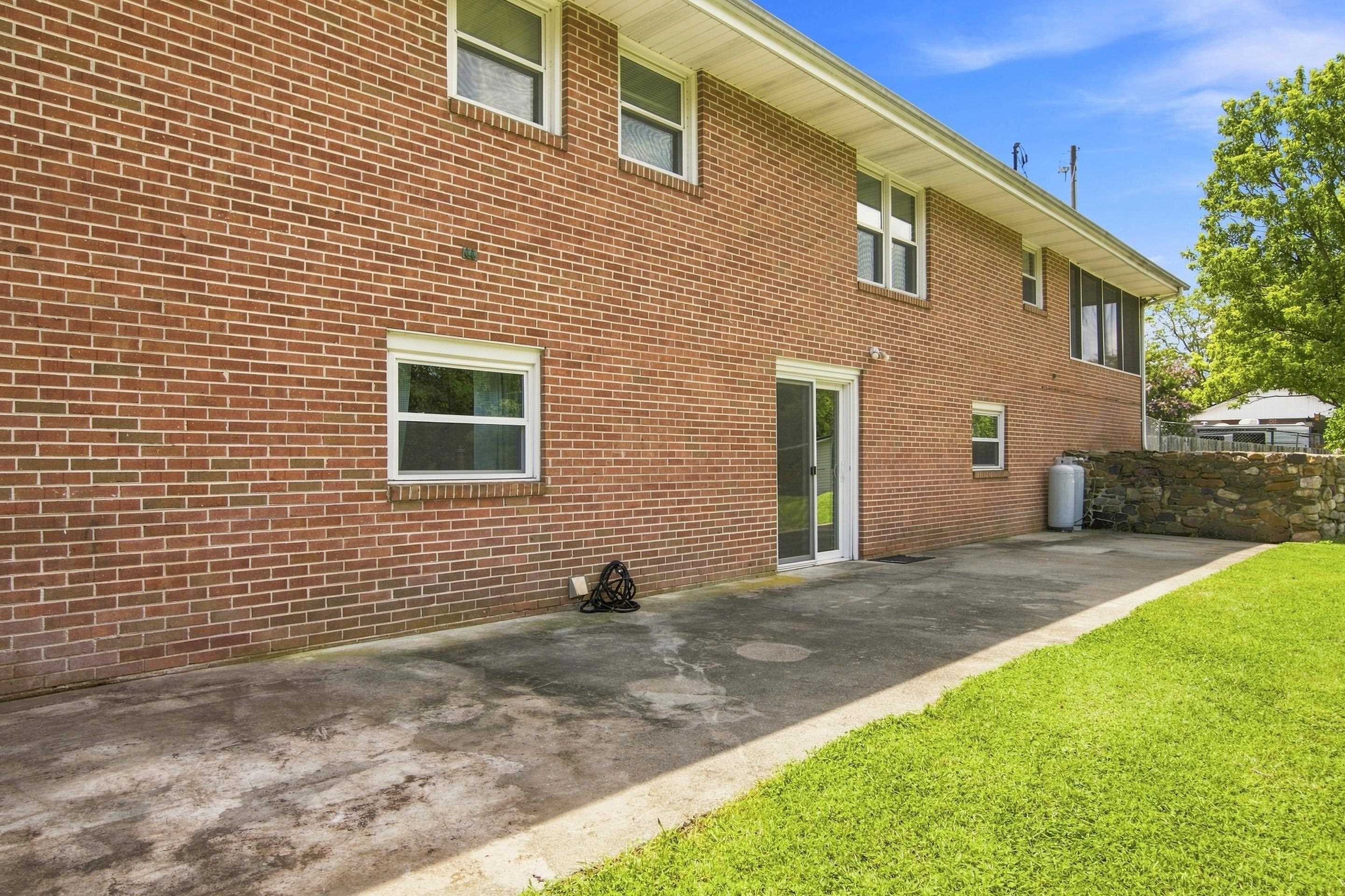 6219 Joyce Lane Salem VA 24153