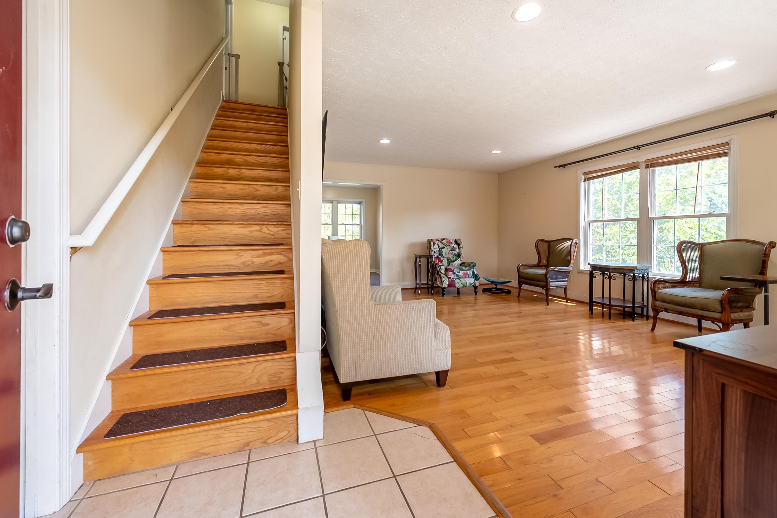 20 Woodridge Drive Christiansburg VA 24073