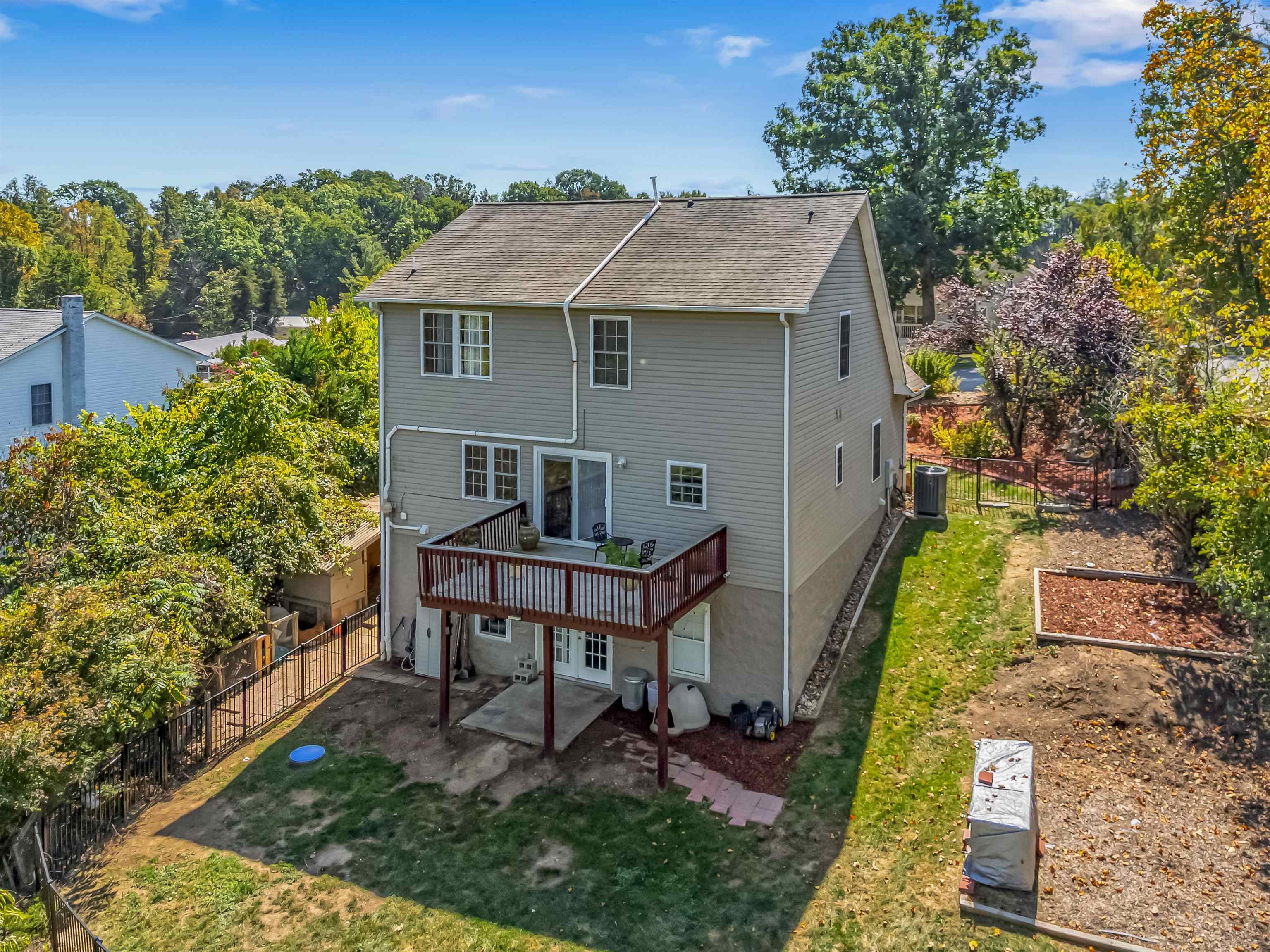 20 Woodridge Drive Christiansburg VA 24073