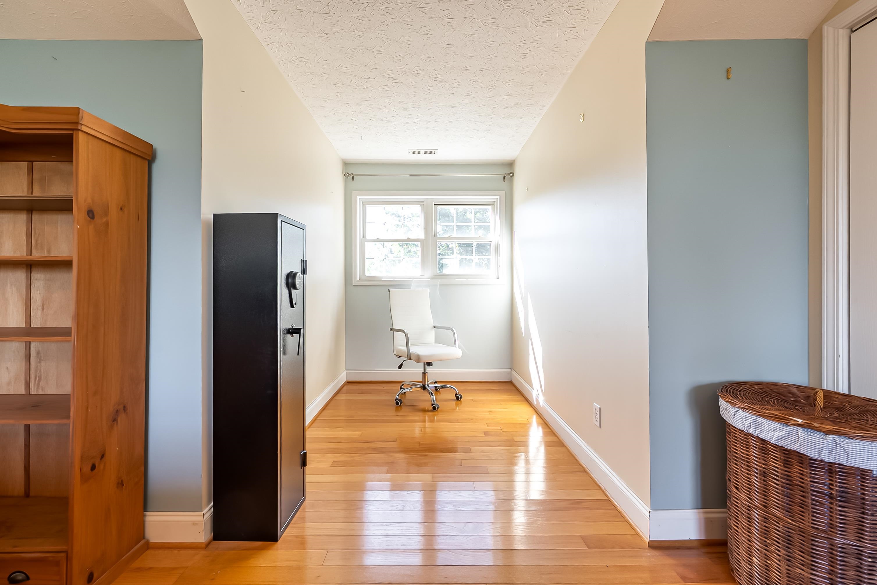 20 Woodridge Drive Christiansburg VA 24073