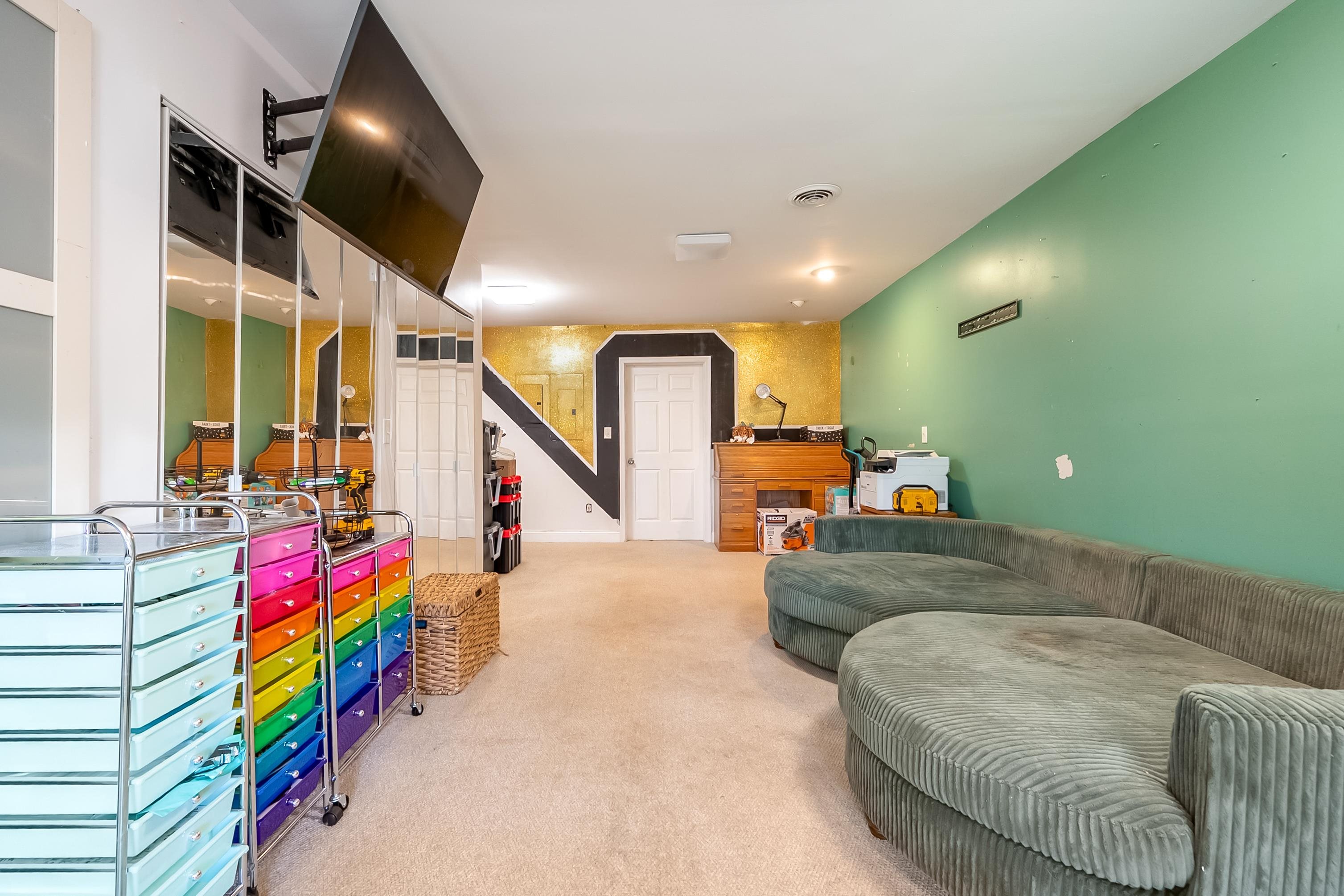 20 Woodridge Drive Christiansburg VA 24073