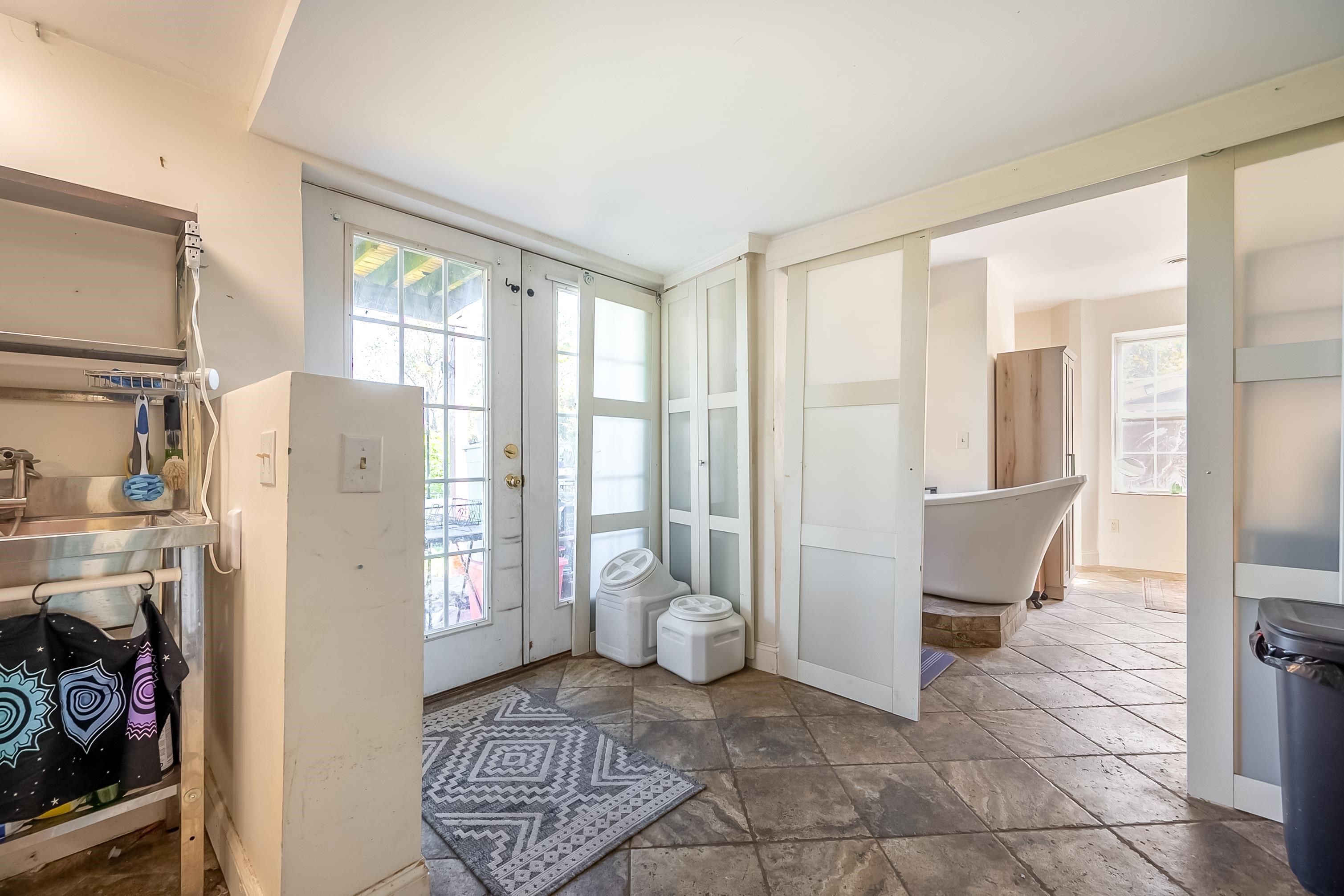 20 Woodridge Drive Christiansburg VA 24073