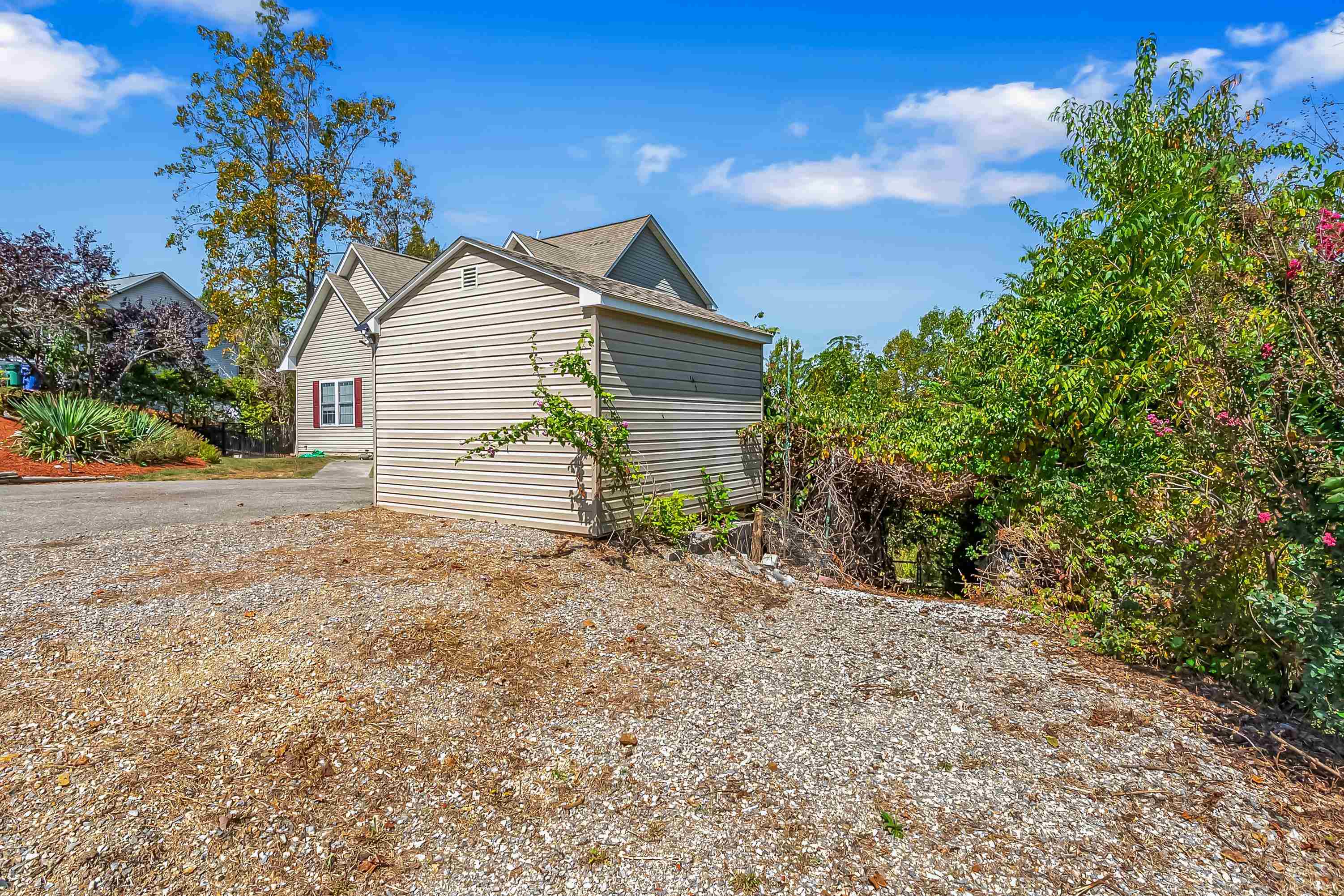 20 Woodridge Drive Christiansburg VA 24073