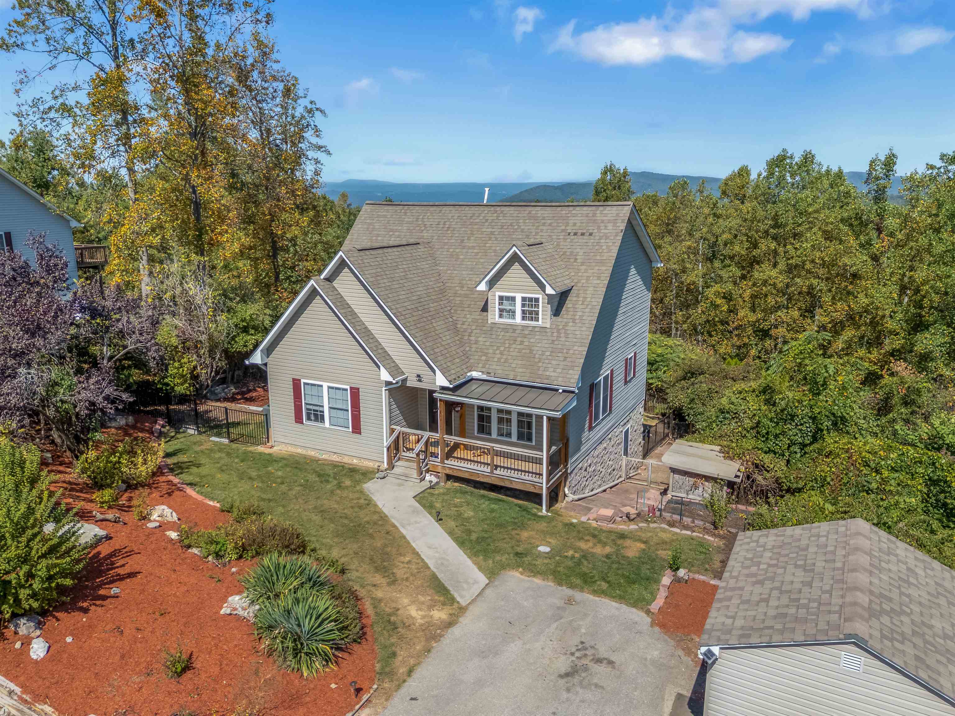 20 Woodridge Drive Christiansburg VA 24073