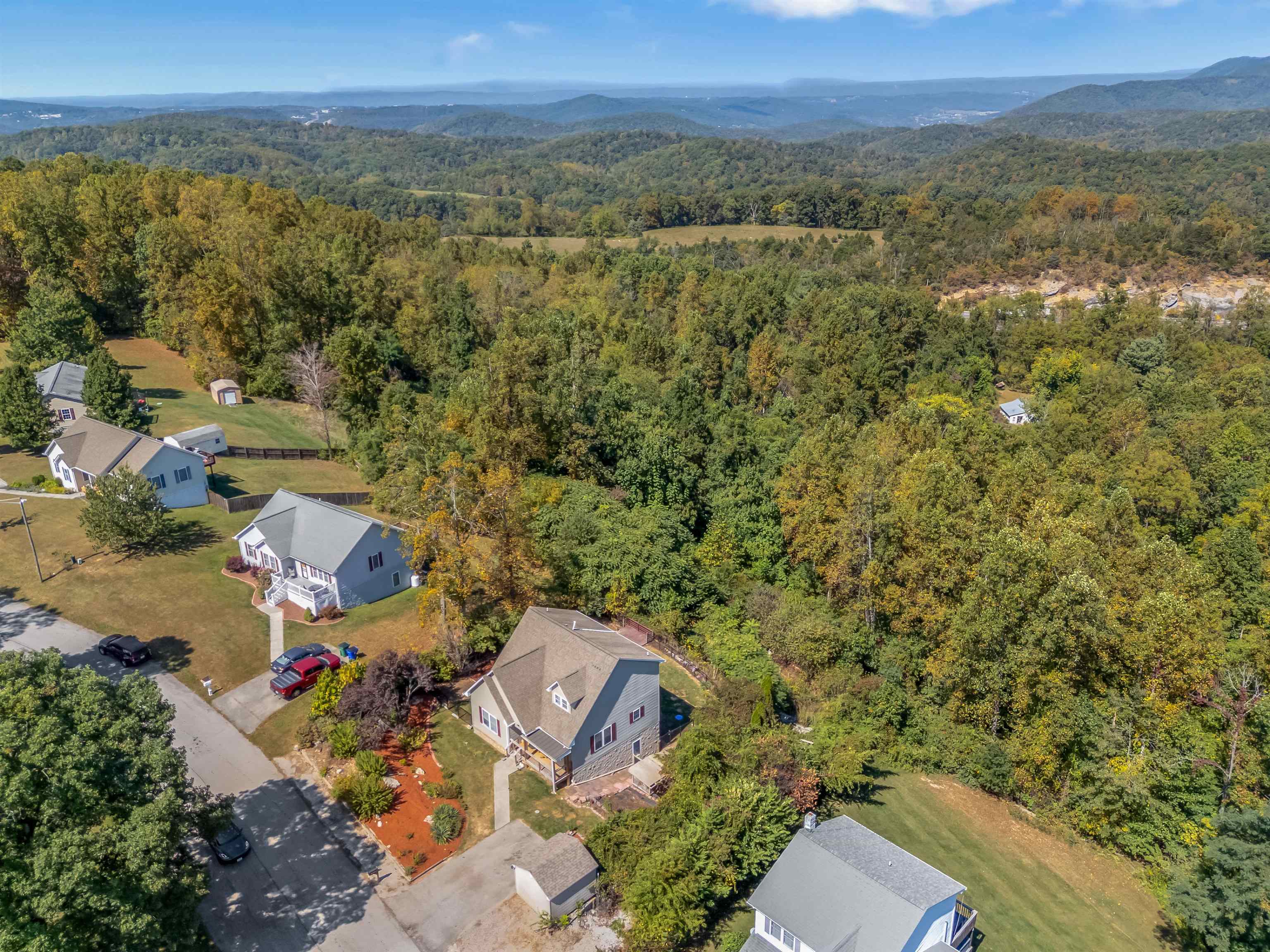 20 Woodridge Drive Christiansburg VA 24073