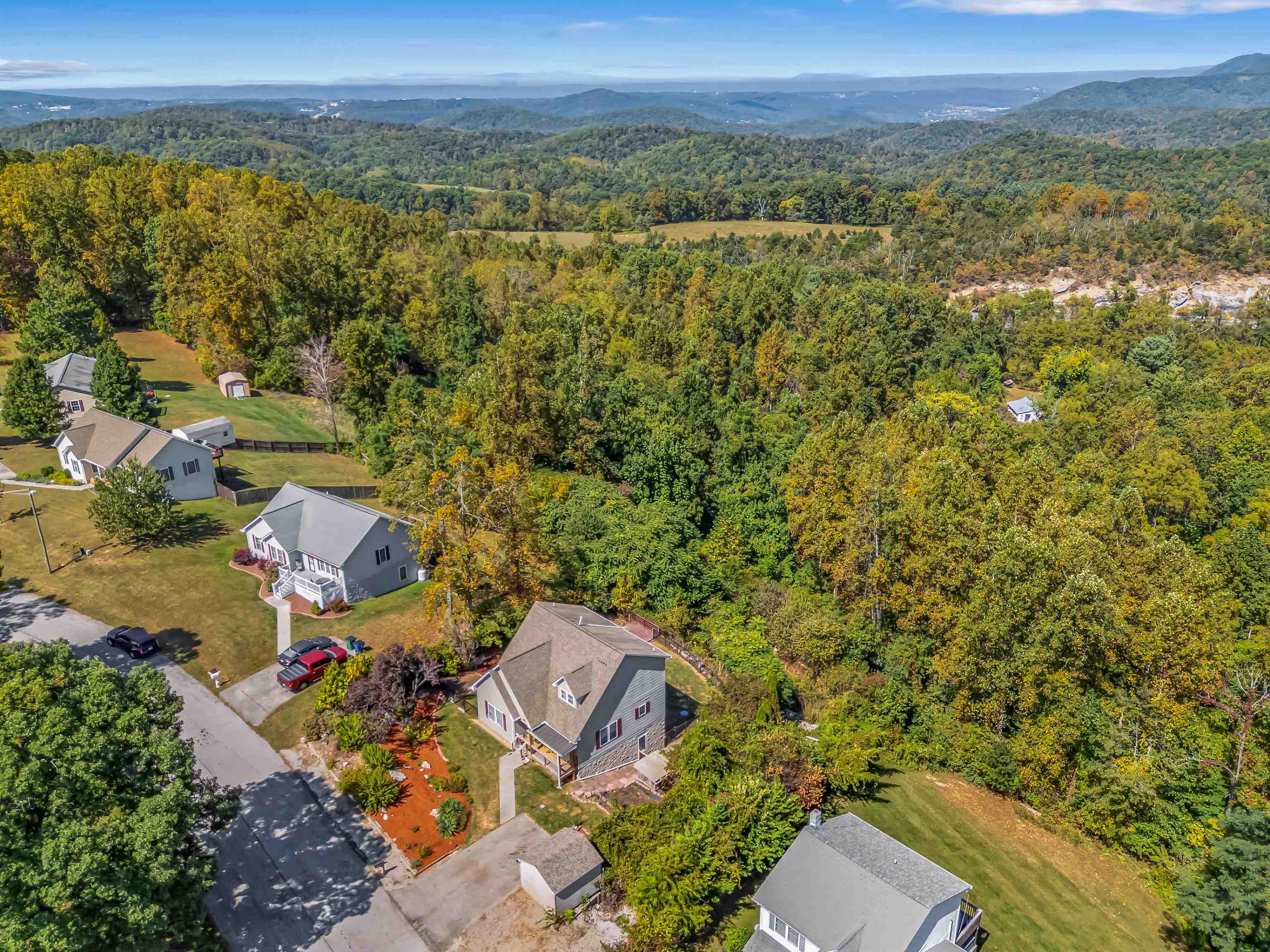 20 Woodridge Drive Christiansburg VA 24073