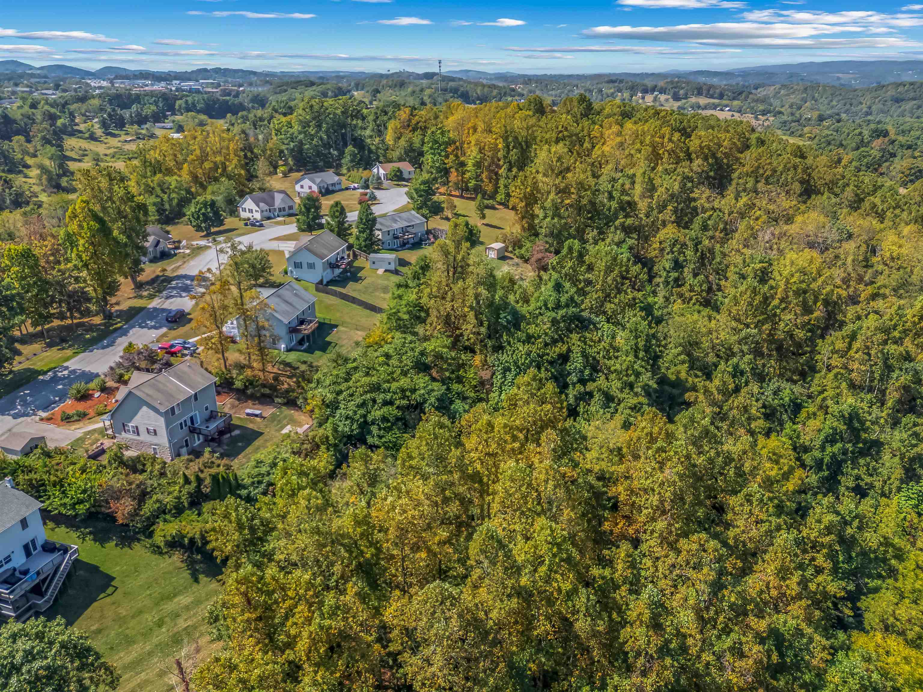 20 Woodridge Drive Christiansburg VA 24073