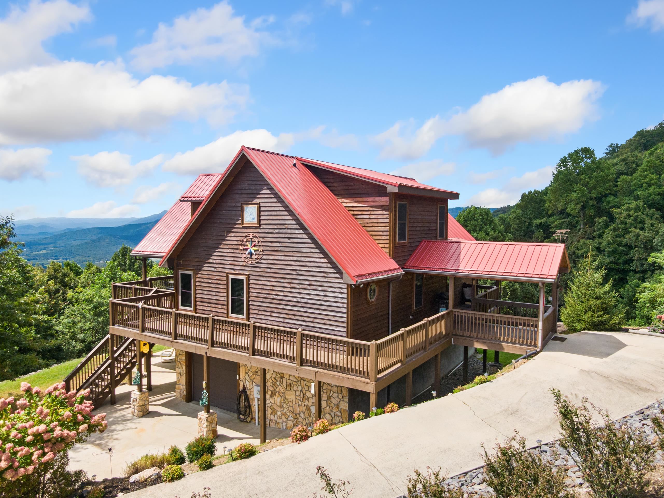 316 Reflections Point Trail Fancy Gap VA 24328