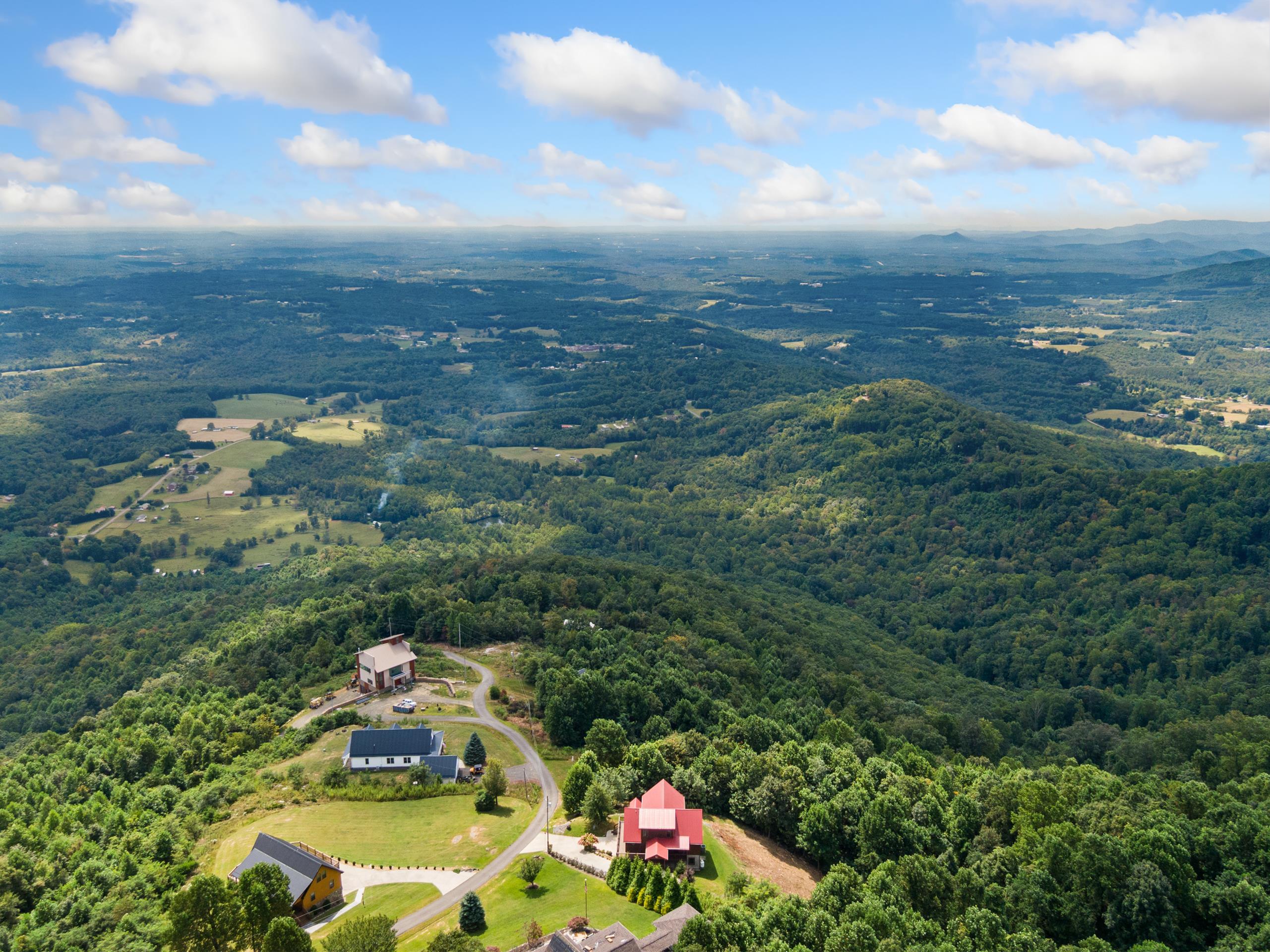 316 Reflections Point Trail Fancy Gap VA 24328
