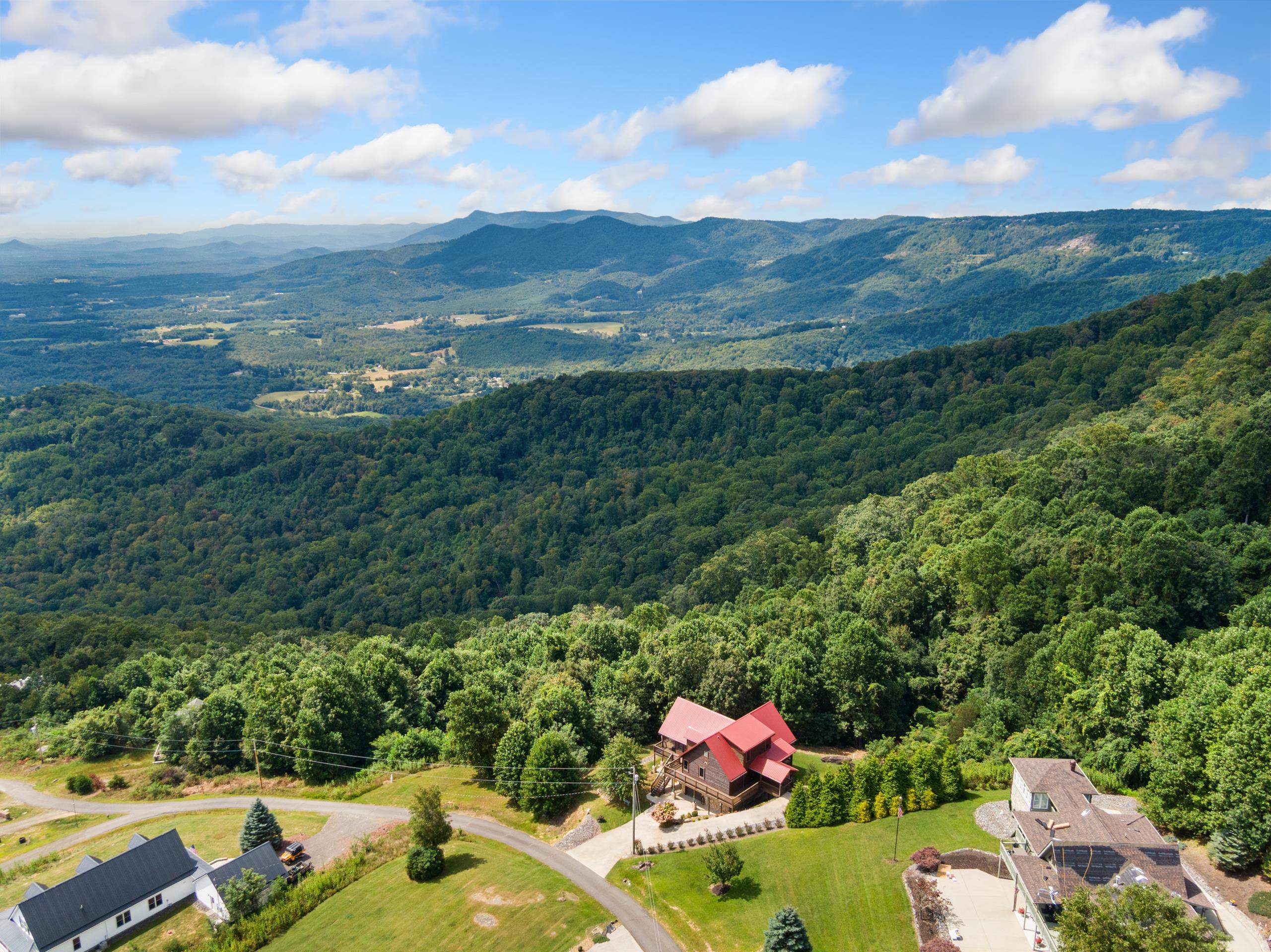 316 Reflections Point Trail Fancy Gap VA 24328