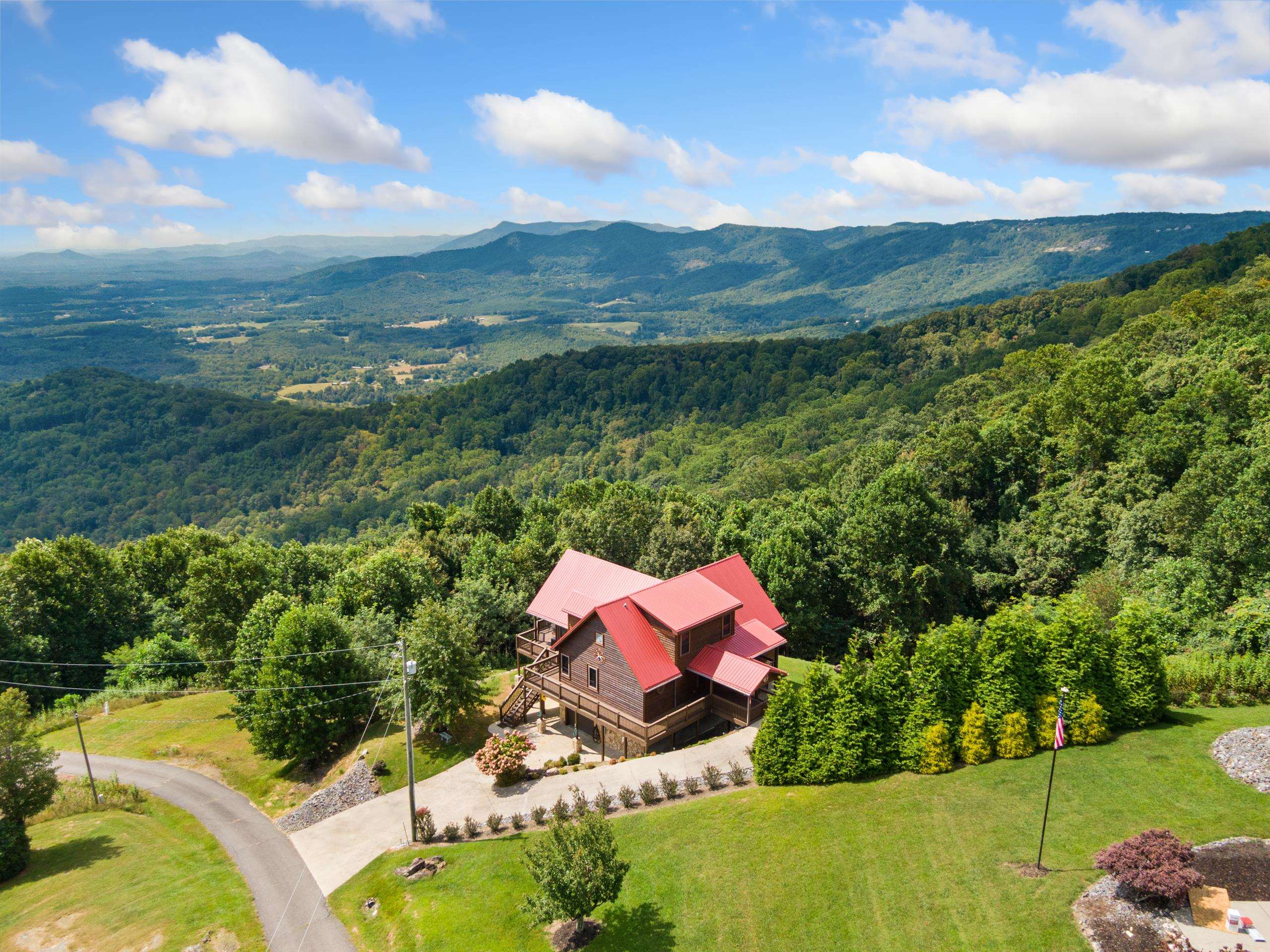 316 Reflections Point Trail Fancy Gap VA 24328