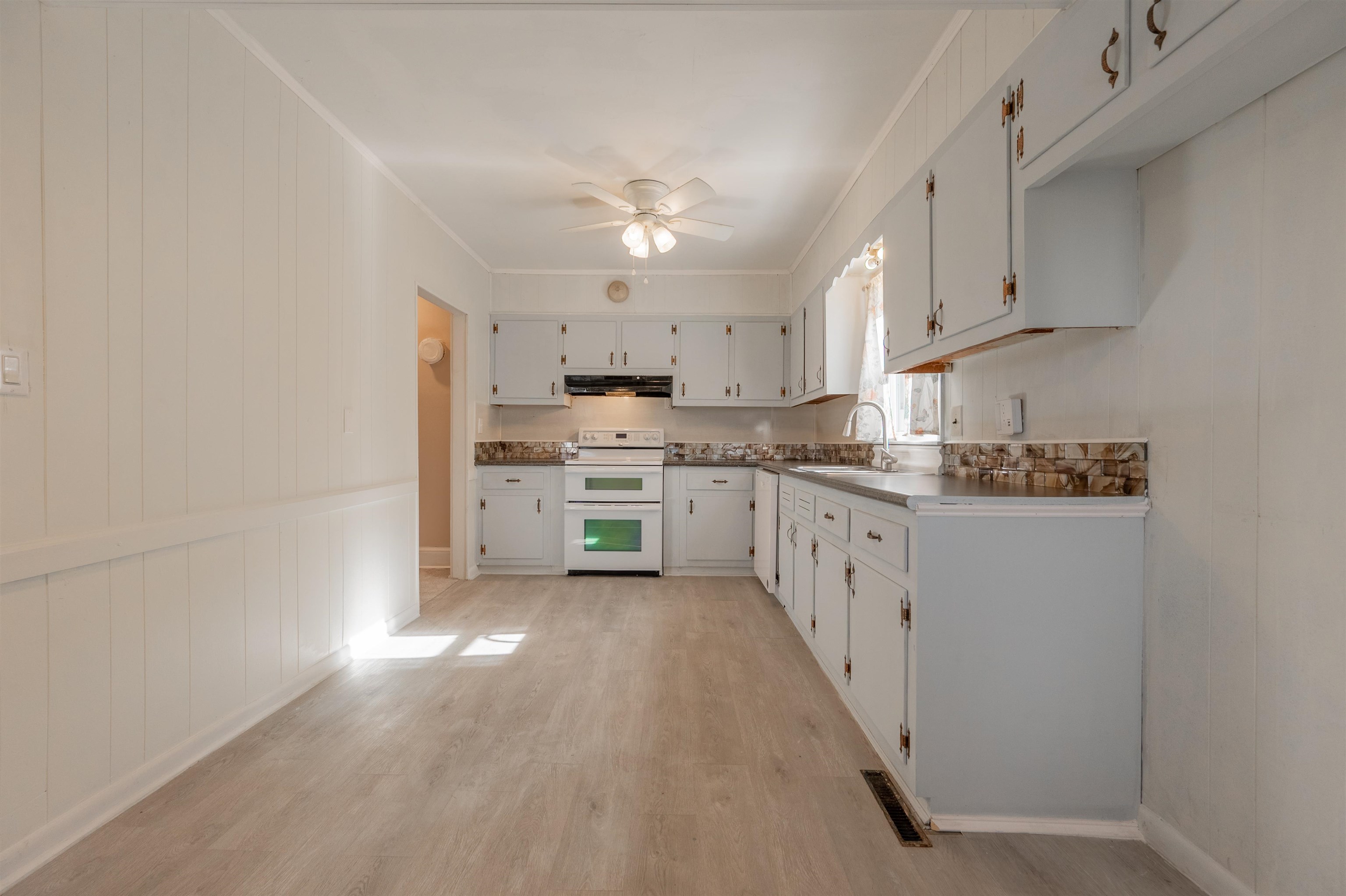 110 Semones Street Hillsville VA 24343