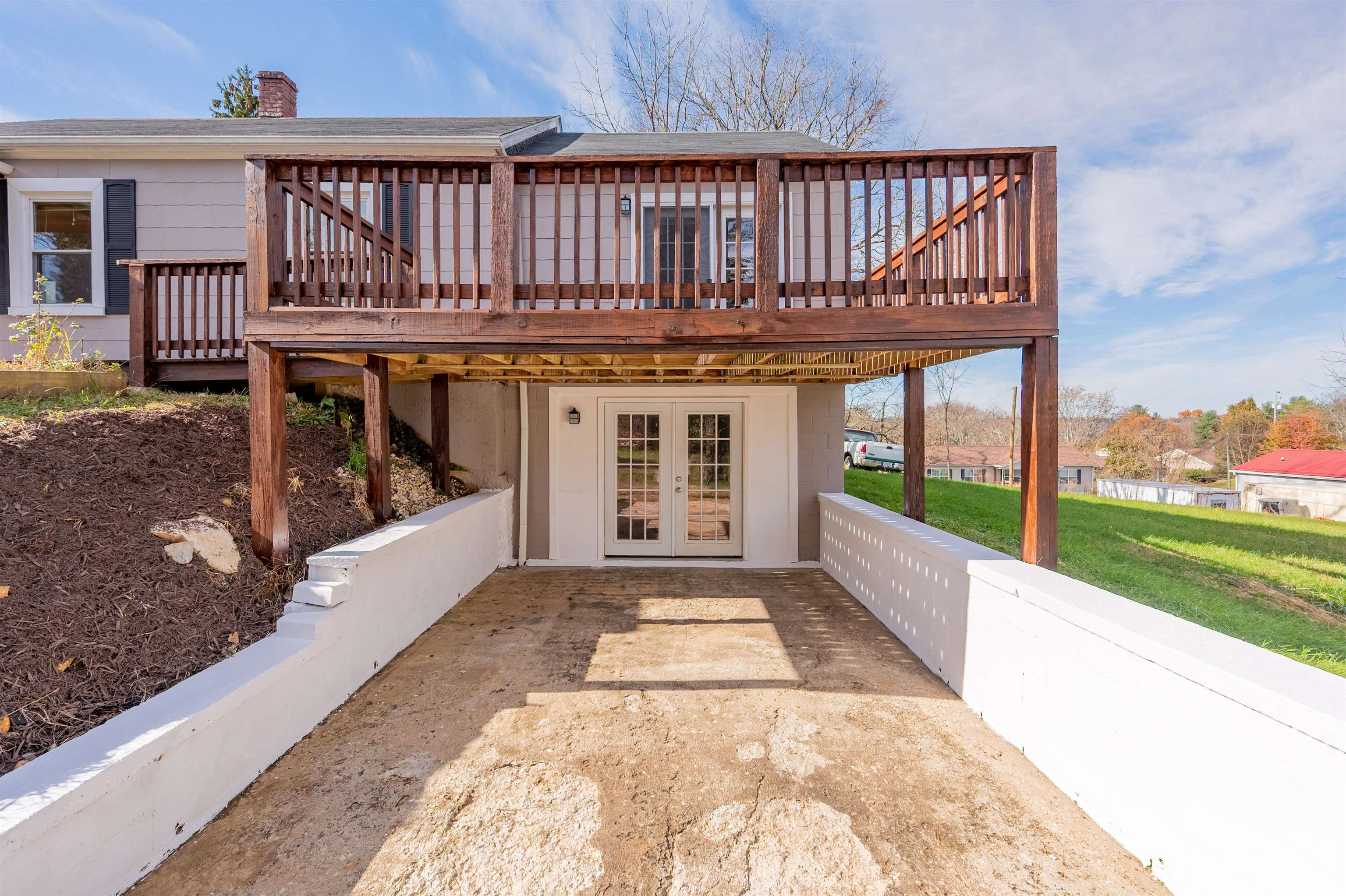 110 Semones Street Hillsville VA 24343