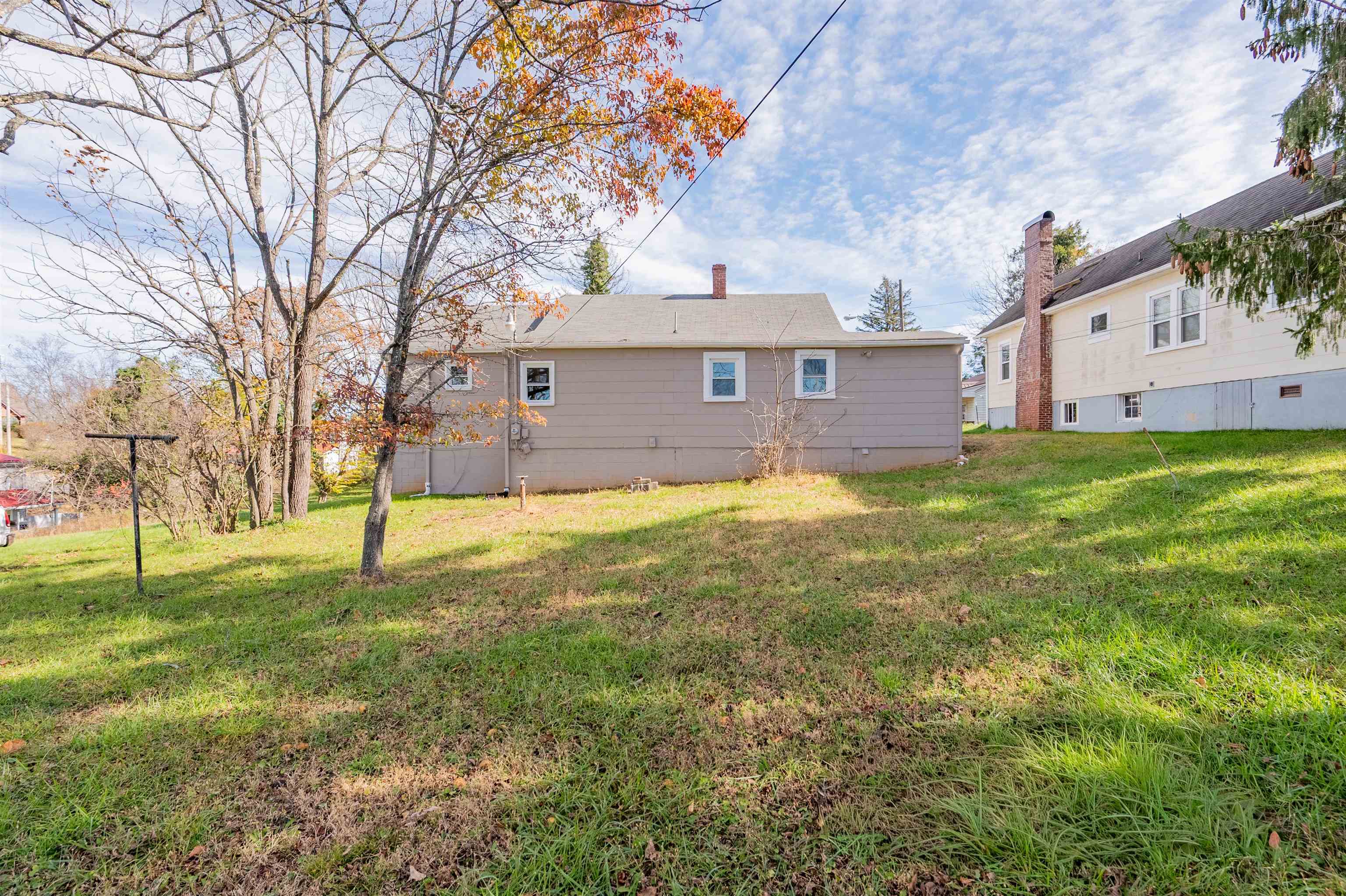 110 Semones Street Hillsville VA 24343