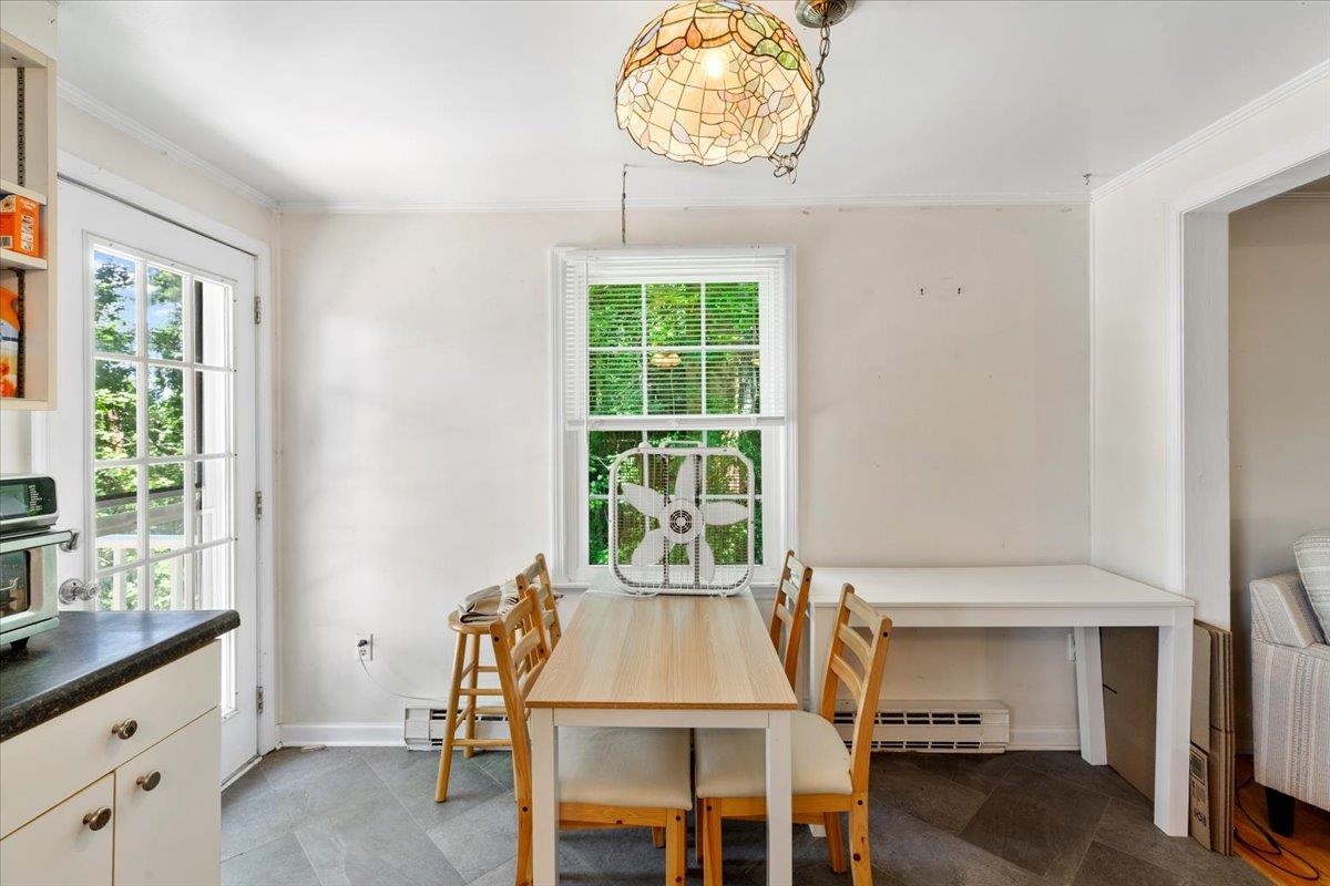 1818 Gardenspring Drive Blacksburg VA 24060