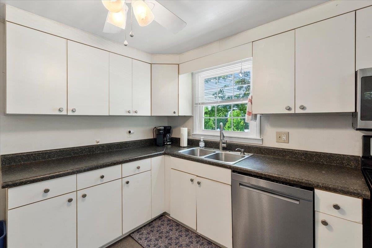 1818 Gardenspring Drive Blacksburg VA 24060