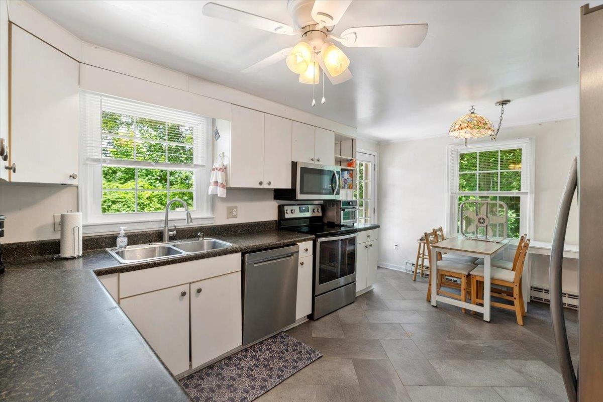1818 Gardenspring Drive Blacksburg VA 24060
