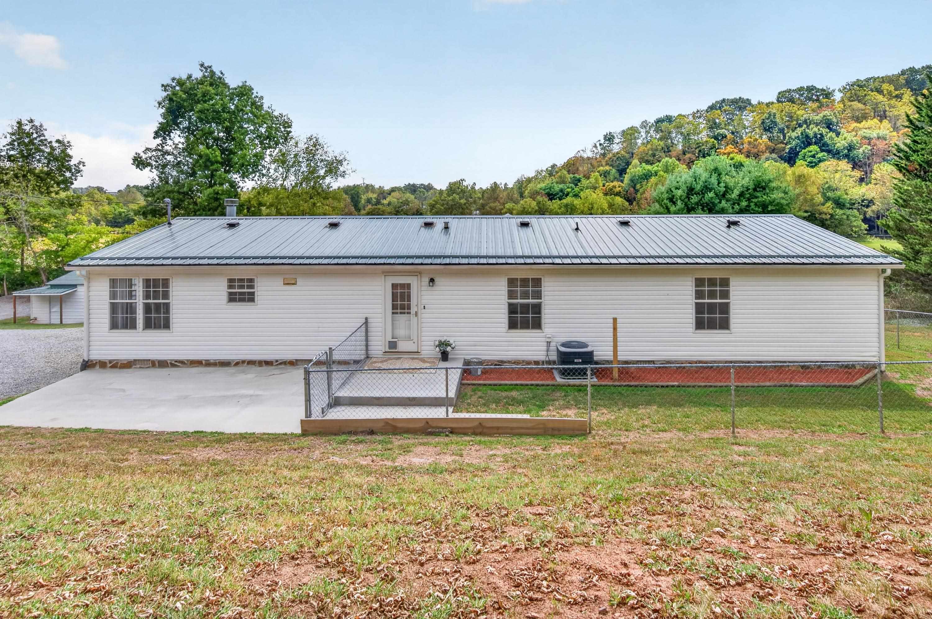 6750 Post Office Lane Parrott VA 24132