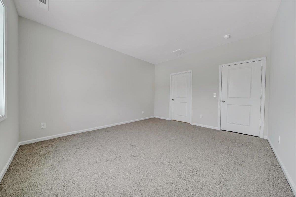 7380 King's Pointe Drive Fairlawn VA 24141