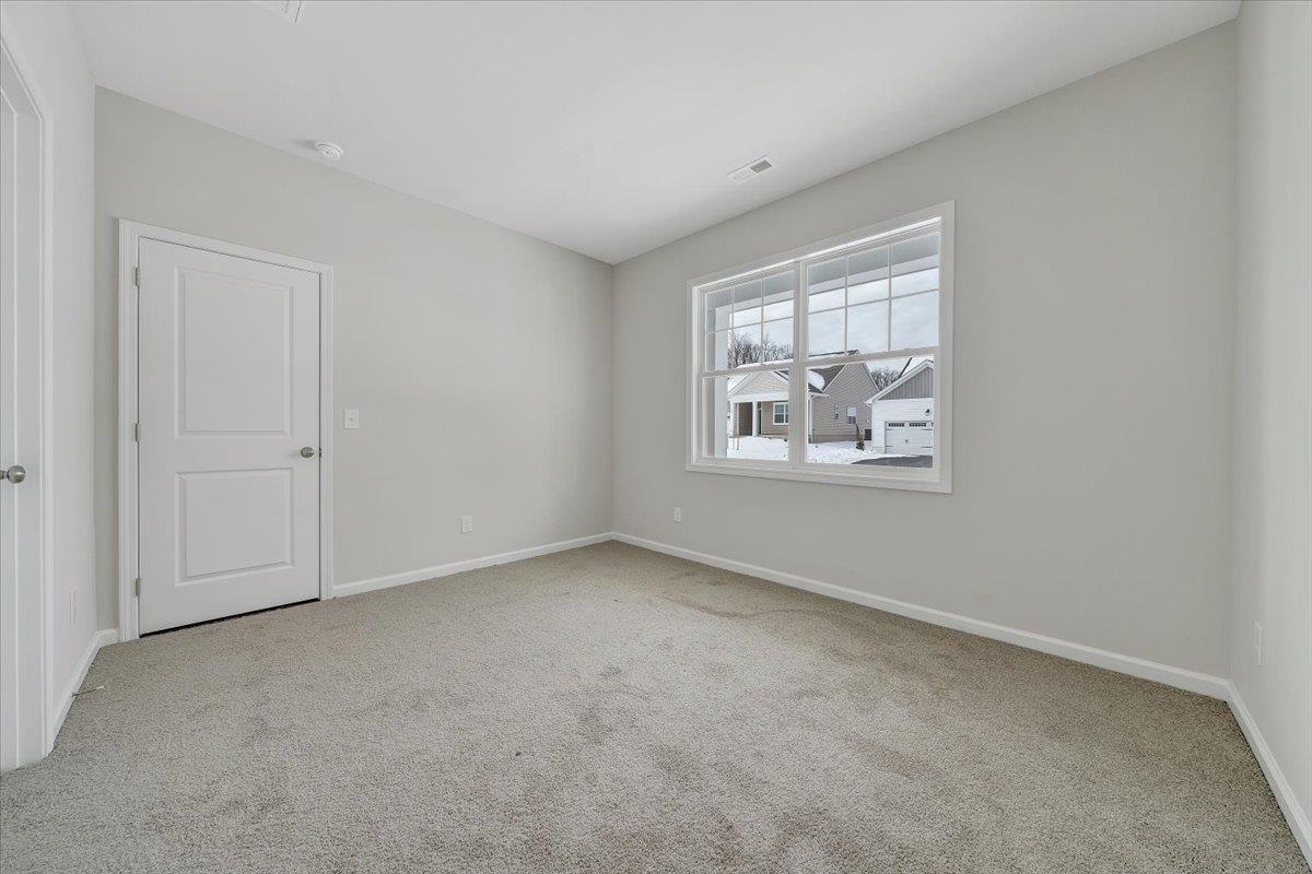7380 King's Pointe Drive Fairlawn VA 24141