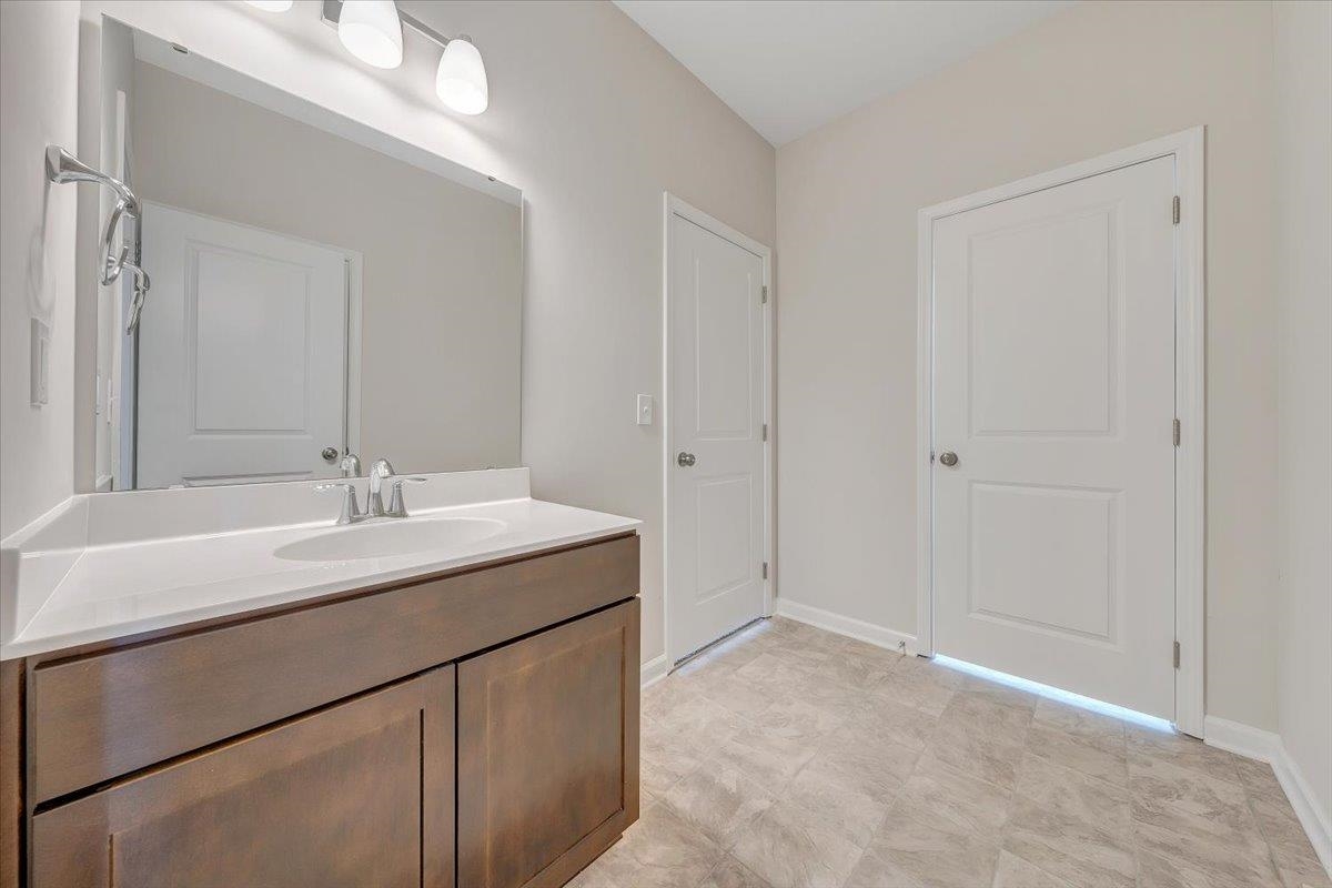 7380 King's Pointe Drive Fairlawn VA 24141