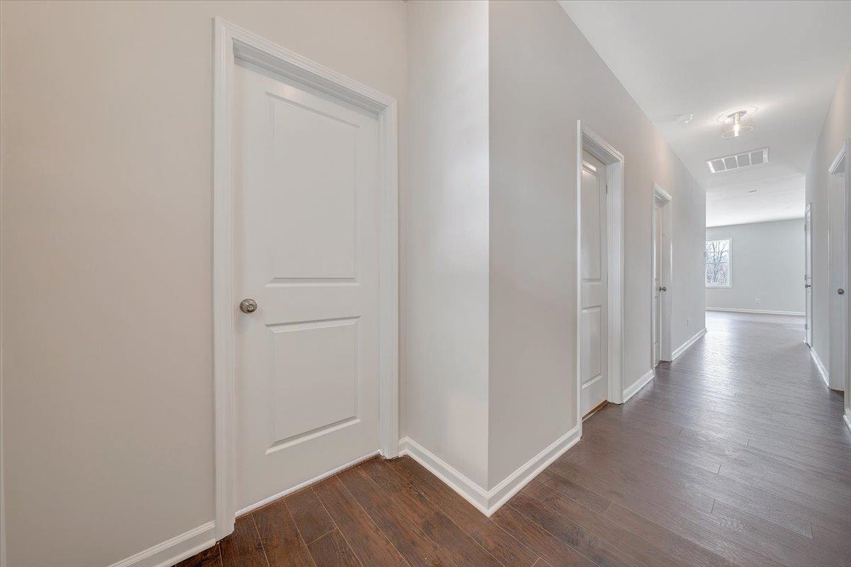 7380 King's Pointe Drive Fairlawn VA 24141