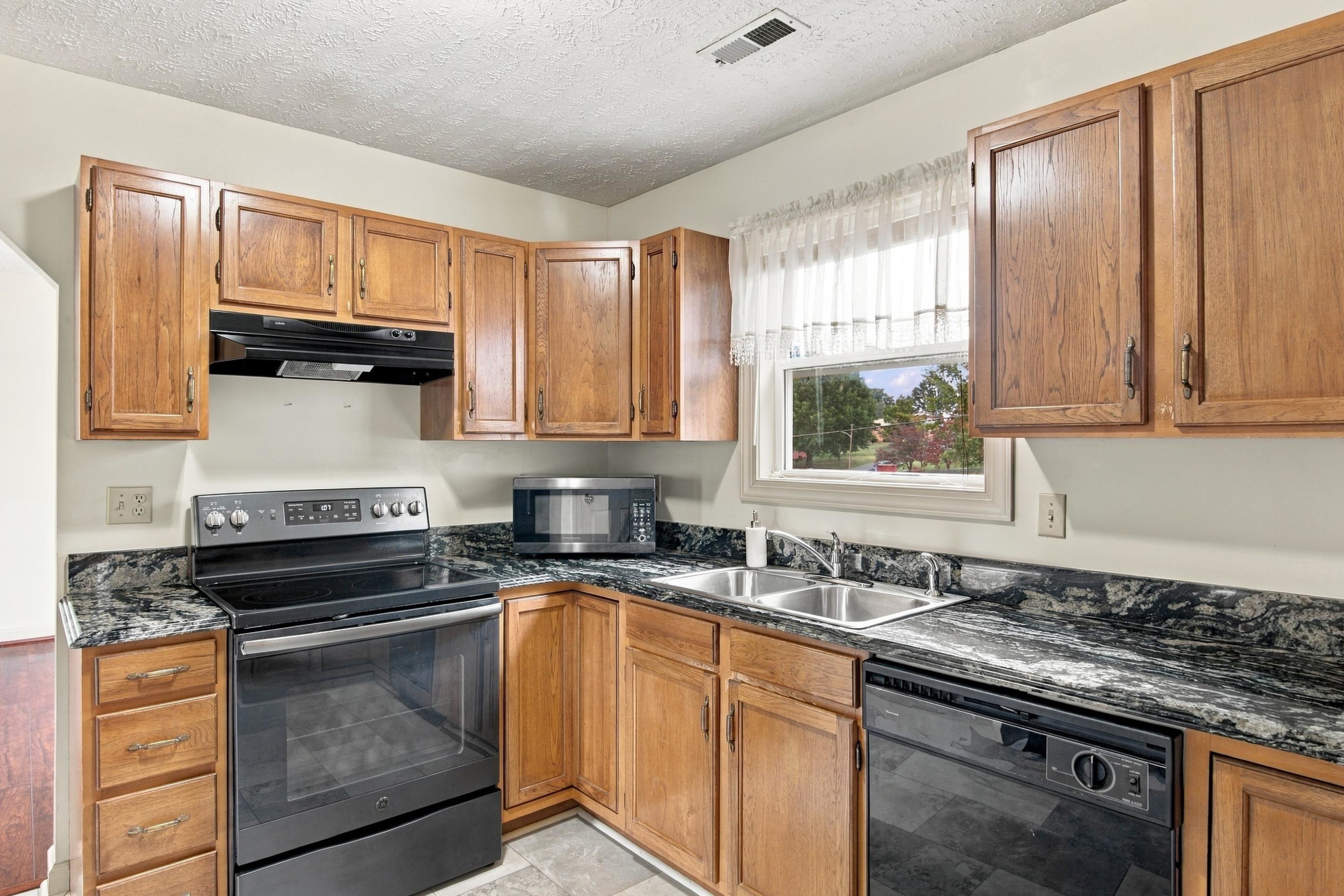 340 Auburn Drive SW Christiansburg VA 24073