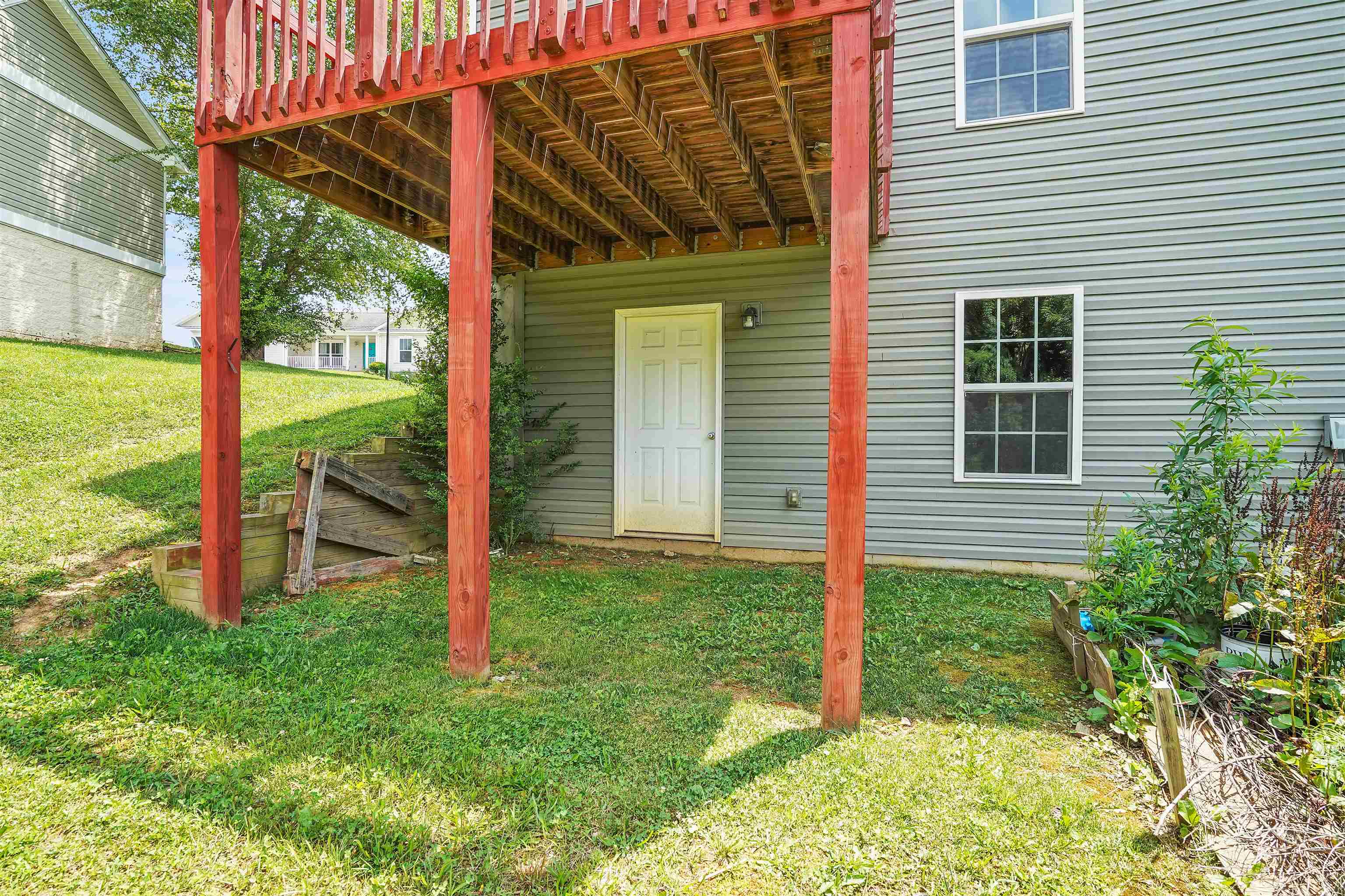111 Prairie View Lane Pembroke VA 24136