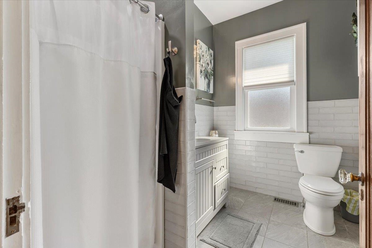 511 Westview Street Narrows VA 24124