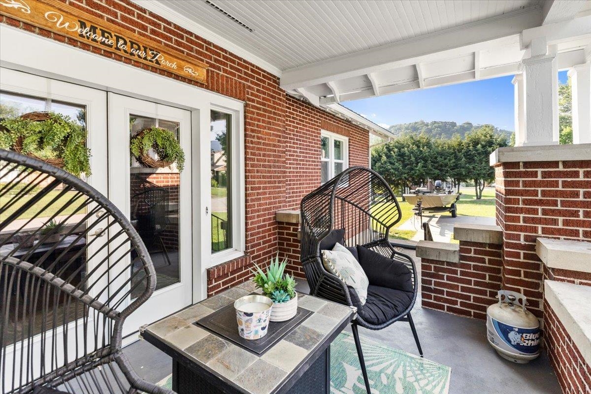 511 Westview Street Narrows VA 24124