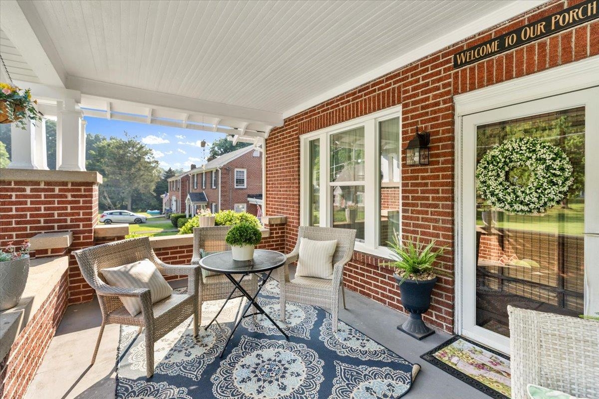 511 Westview Street Narrows VA 24124