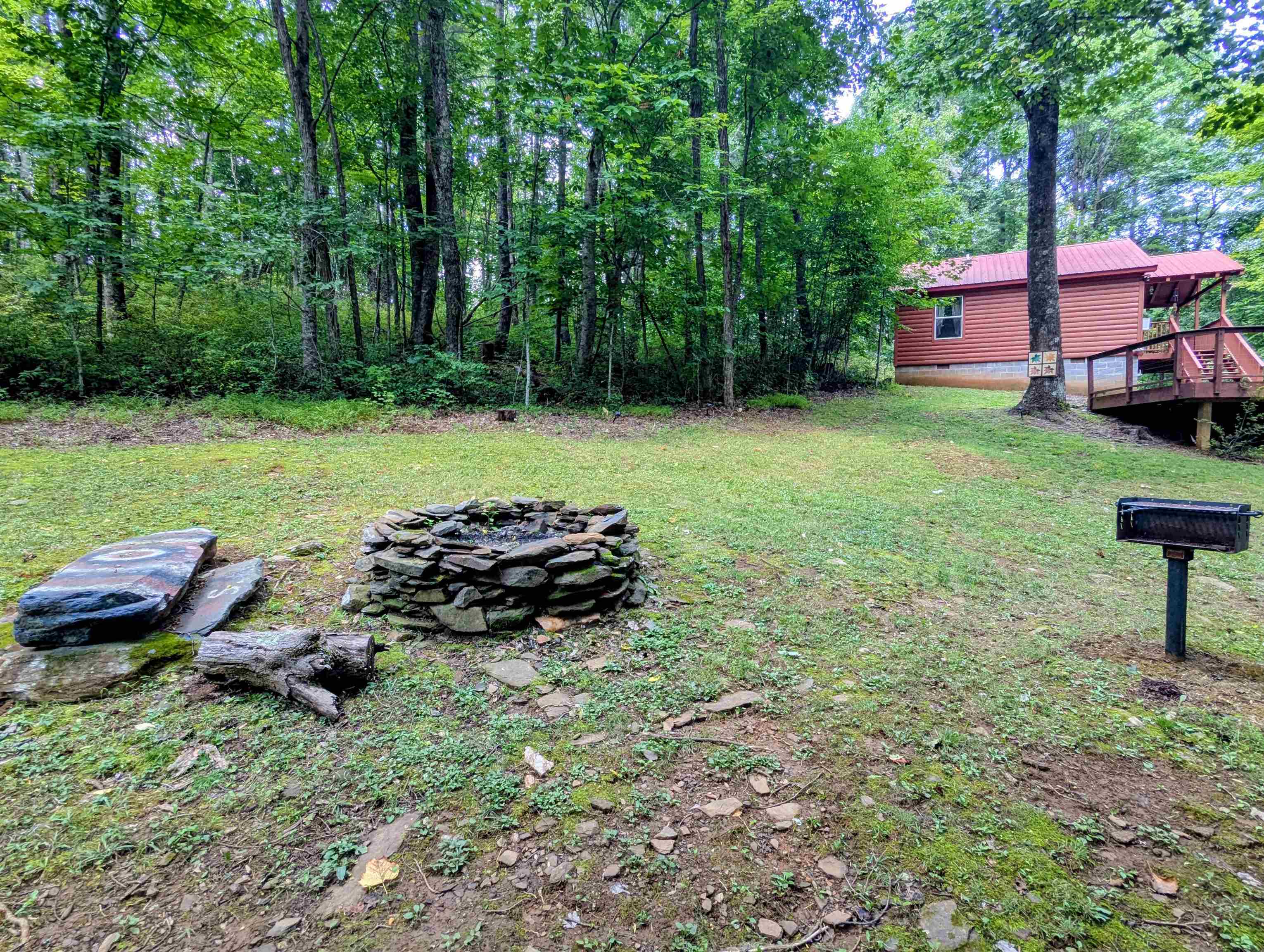 135 & 137 Halls Store Road Willis VA 24380