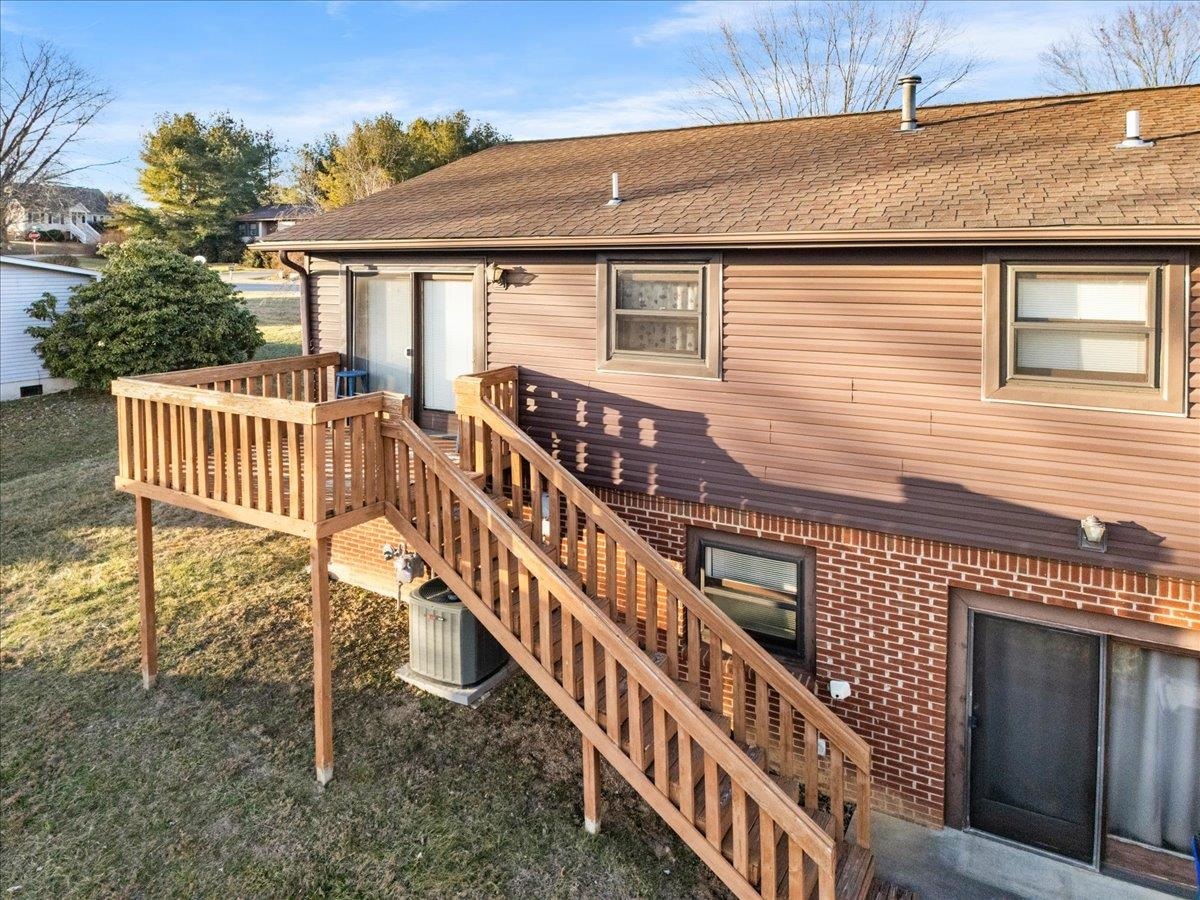 595 Freedom Viaduct NW Christiansburg VA 24073