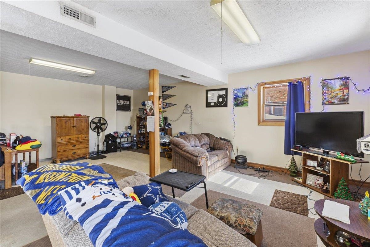 595 Freedom Viaduct NW Christiansburg VA 24073