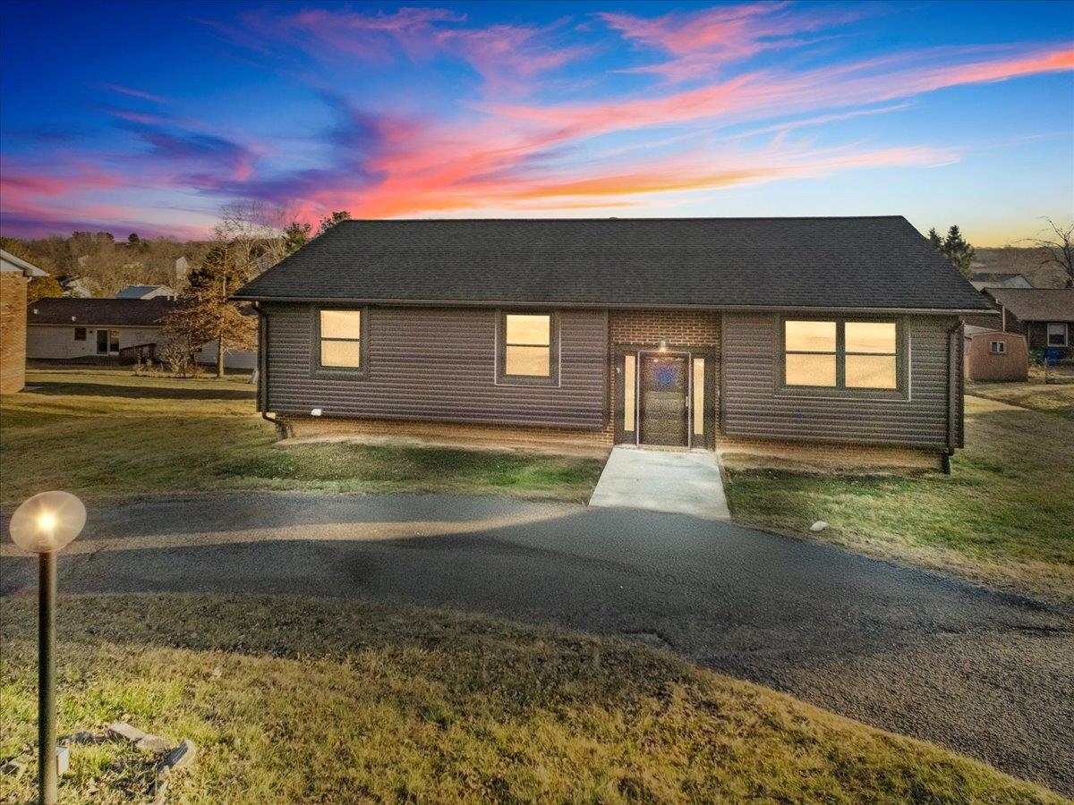 595 Freedom Viaduct NW Christiansburg VA 24073